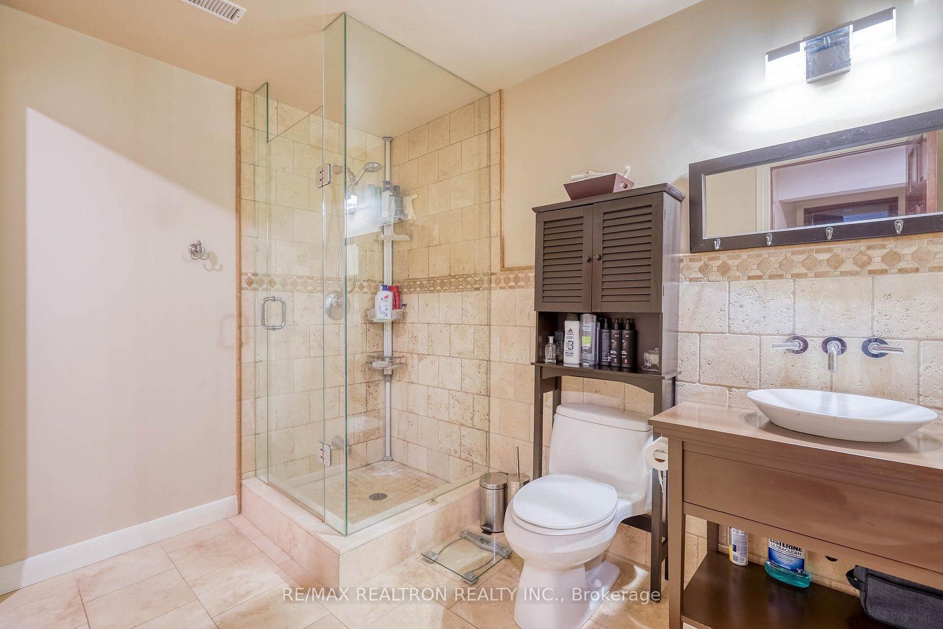 Photo 42 of 486 Falconwood Hollow, Aurora, Aurora Estates — HOMEH