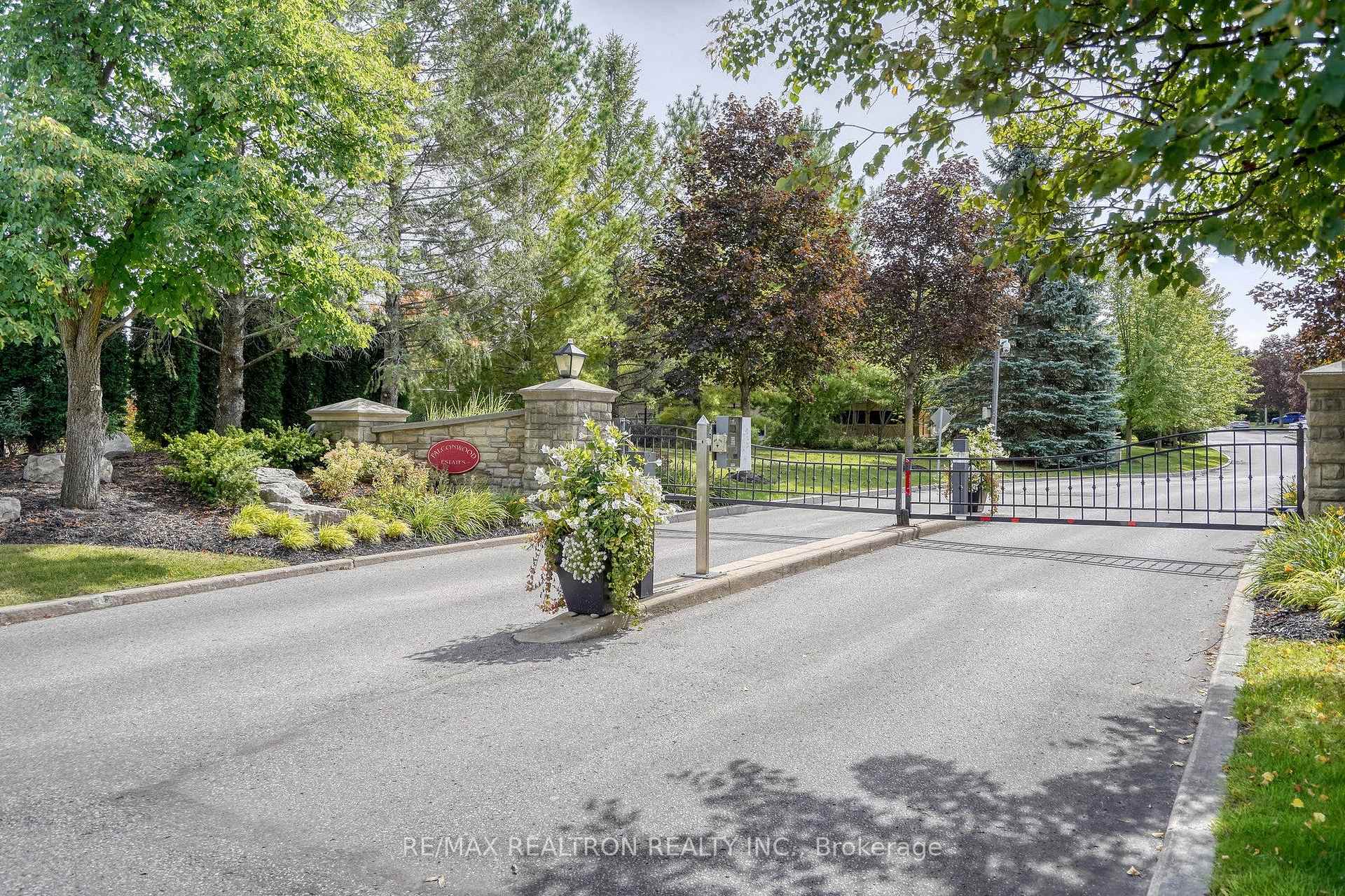 Photo 50 of 486 Falconwood Hollow, Aurora, Aurora Estates — HOMEH
