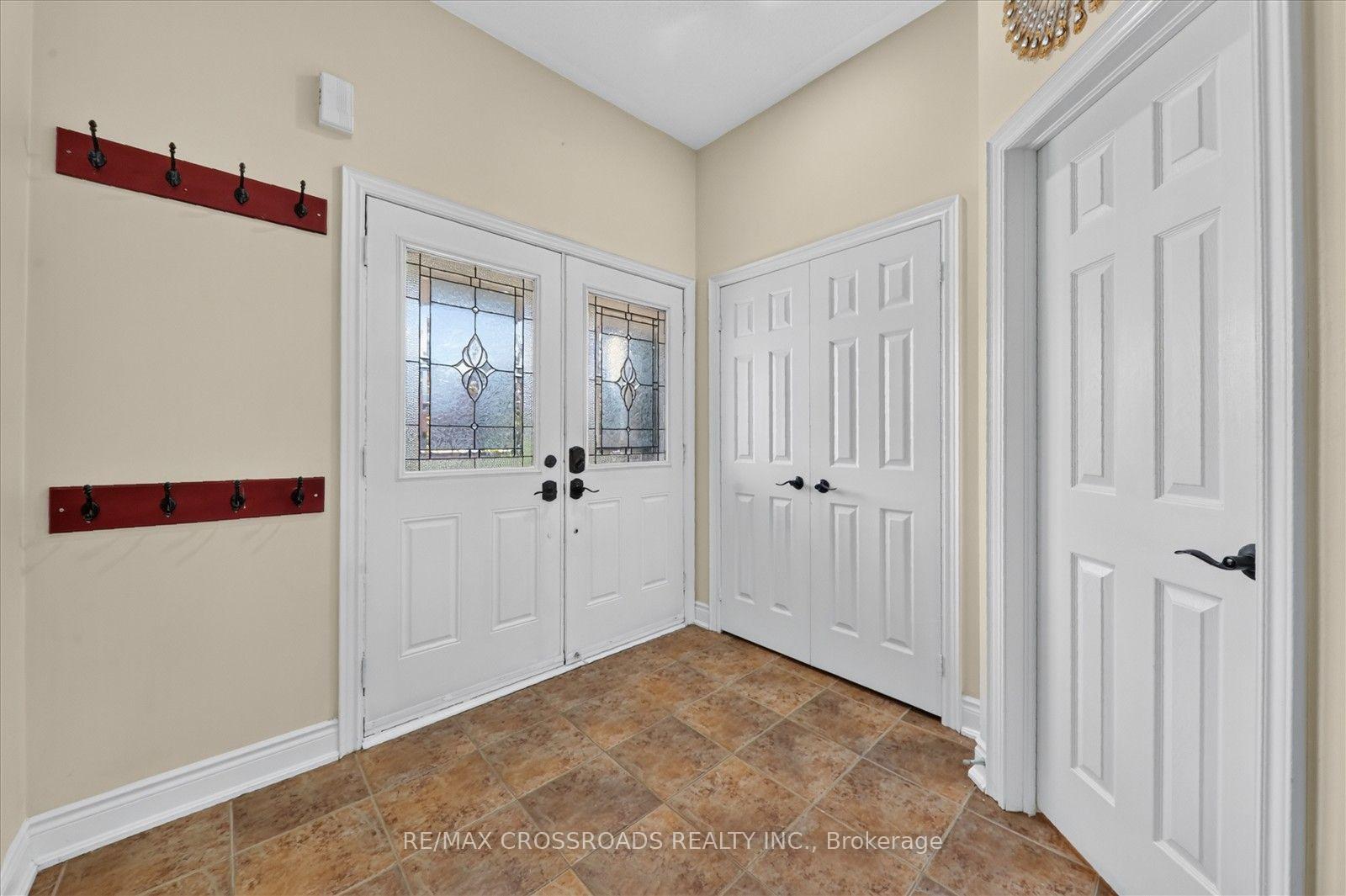 Photo 5 of 1584 Quail Run Drive, Oshawa, Taunton — HOMEH