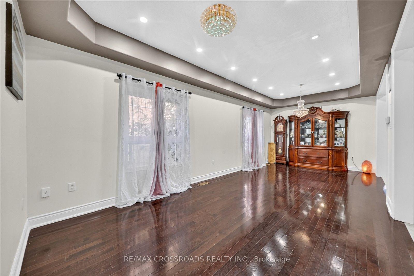 Photo 7 of 1584 Quail Run Drive, Oshawa, Taunton — HOMEH