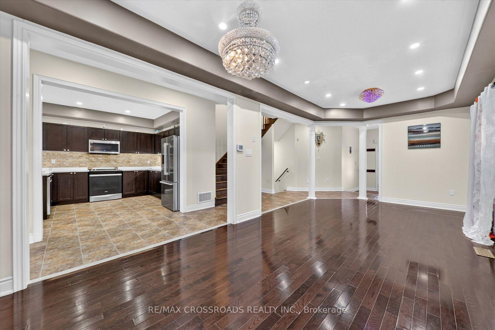 Photo 8 of 1584 Quail Run Drive, Oshawa, Taunton — HOMEH