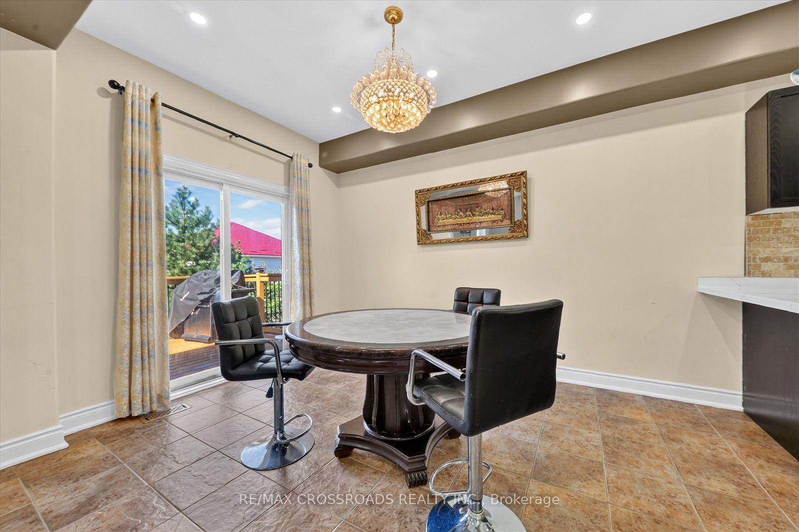 Photo 12 of 1584 Quail Run Drive, Oshawa, Taunton — HOMEH