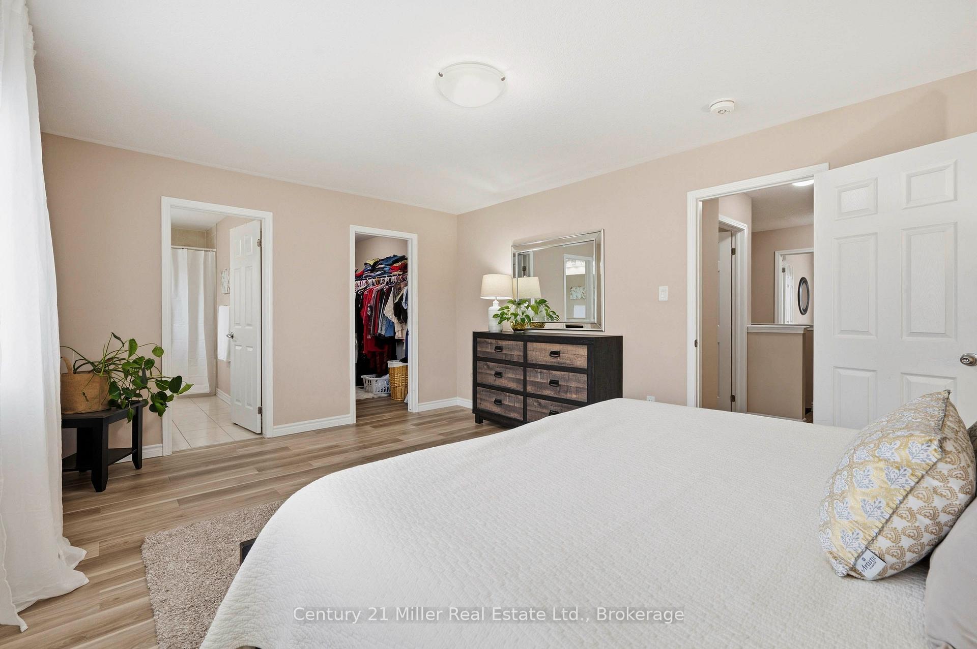 Photo 18 of 19 Glenvista Drive, Kitchener, Trussler — HOMEH