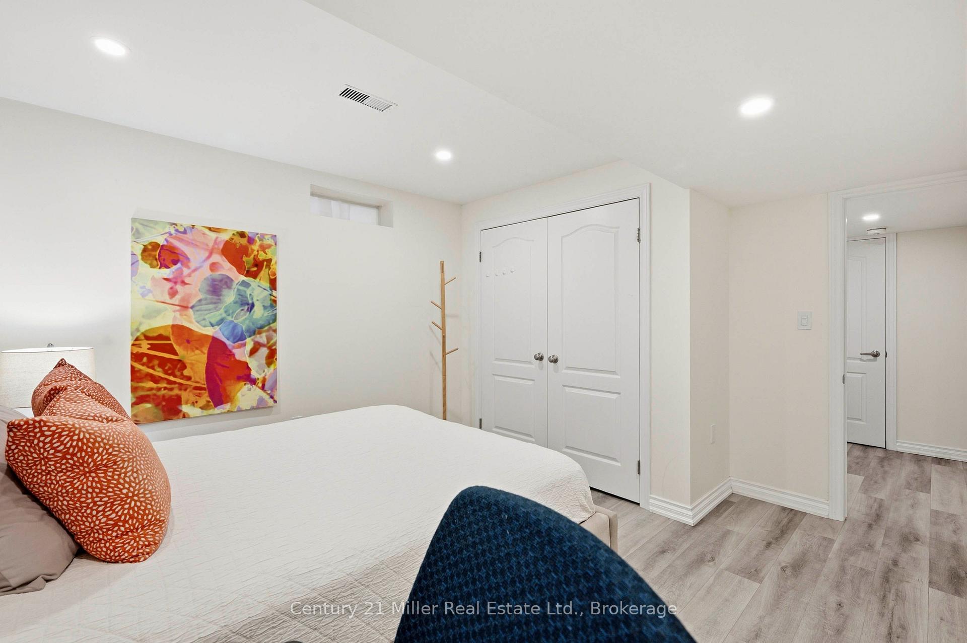Photo 33 of 19 Glenvista Drive, Kitchener, Trussler — HOMEH