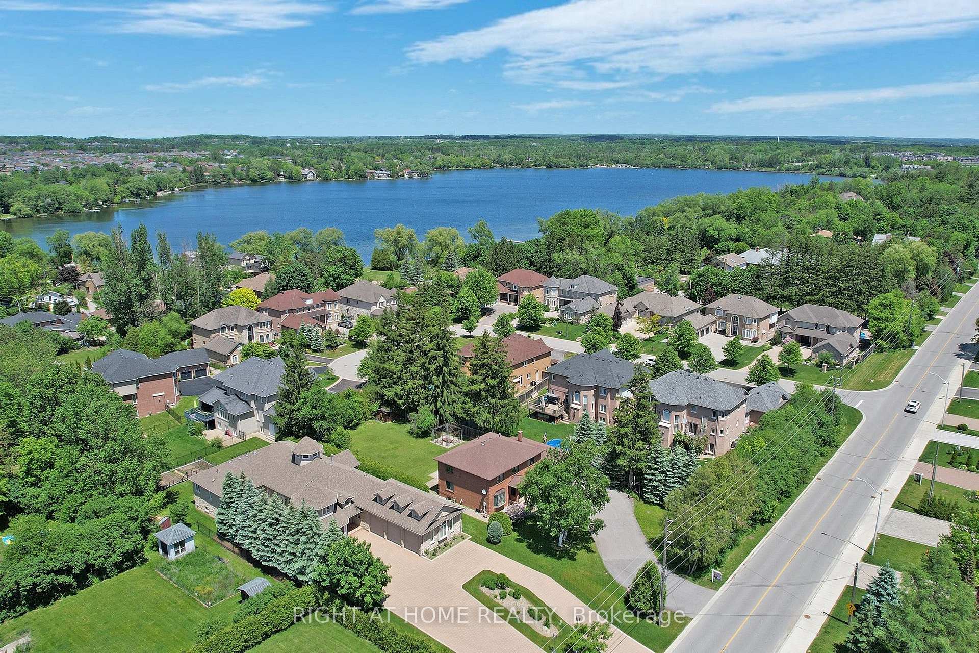 Photo 5 of 350 Sunset Beach Road, Richmond Hill, Oak Ridges Lake Wilcox — HOMEH