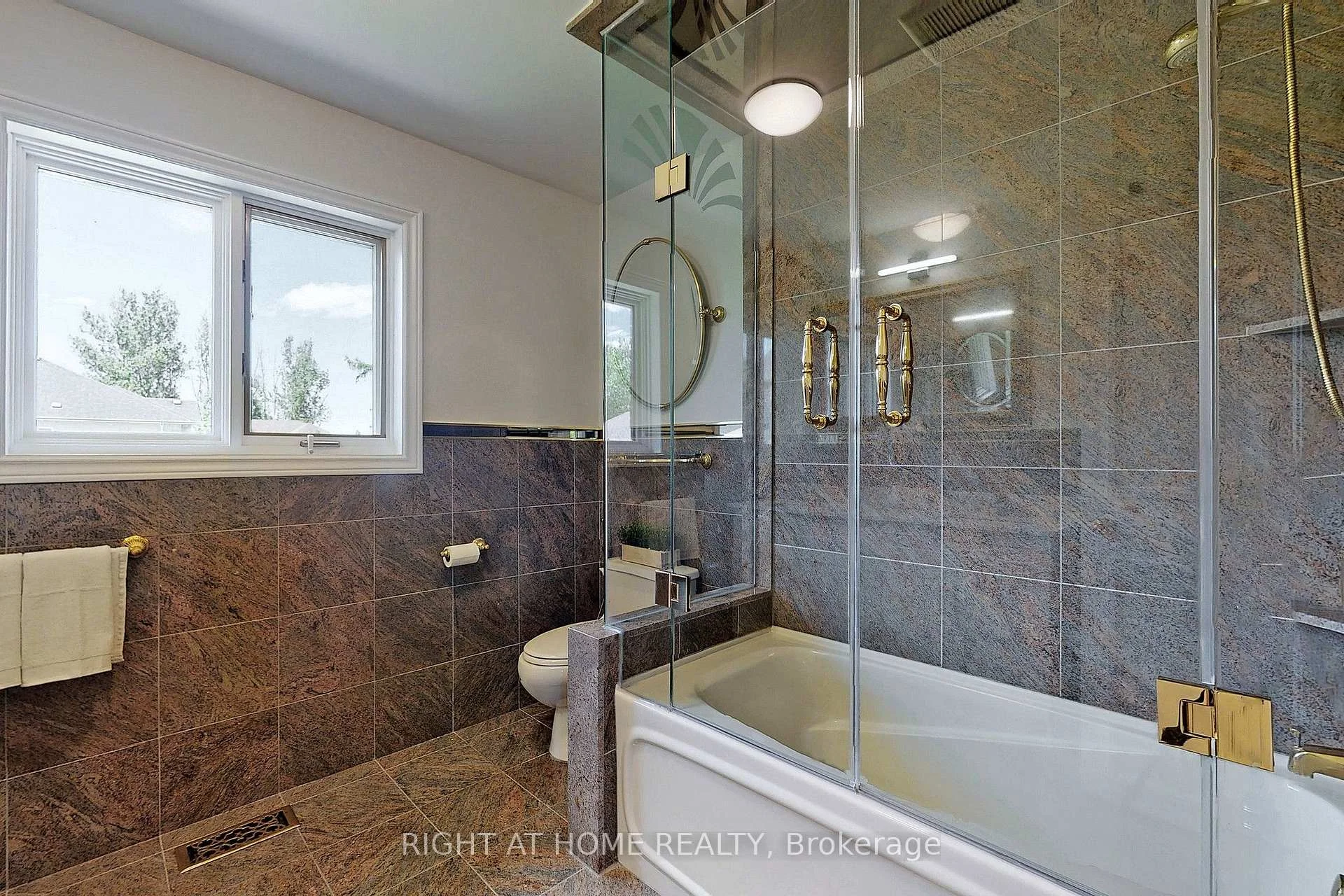 Photo 56 of 350 Sunset Beach Road, Richmond Hill, Oak Ridges Lake Wilcox — HOMEH