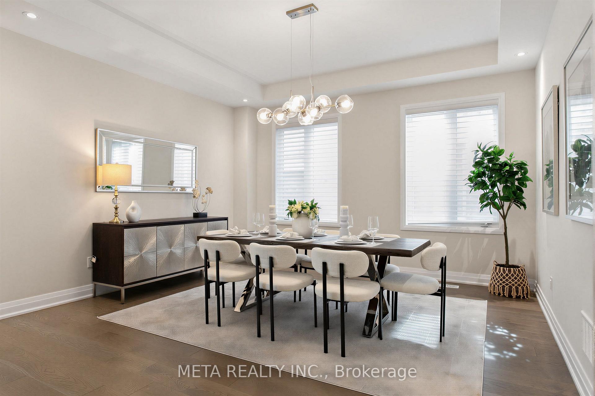 Photo 6 of 56 Klees Crescent, Aurora, Aurora Highlands — HOMEH