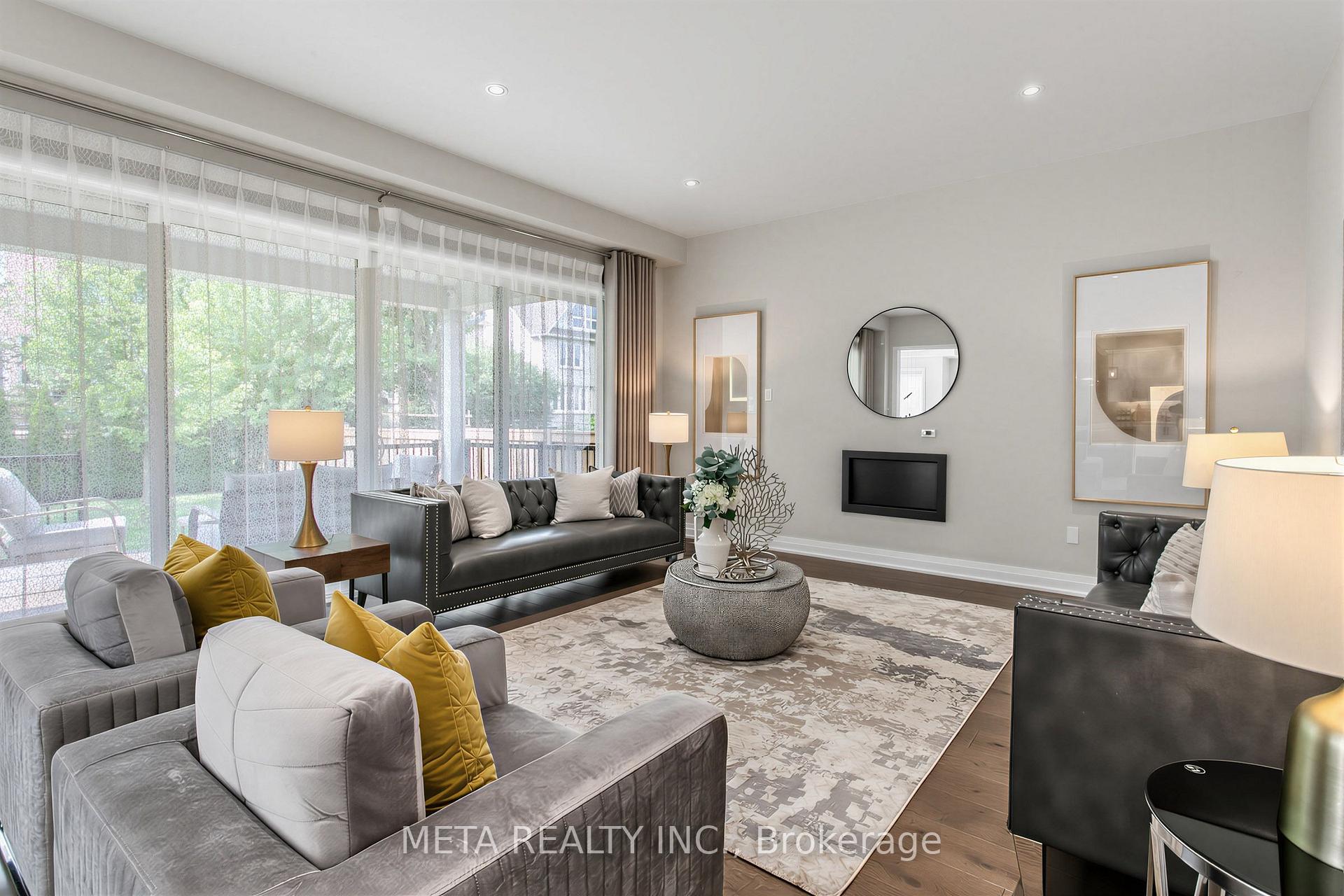 Photo 7 of 56 Klees Crescent, Aurora, Aurora Highlands — HOMEH