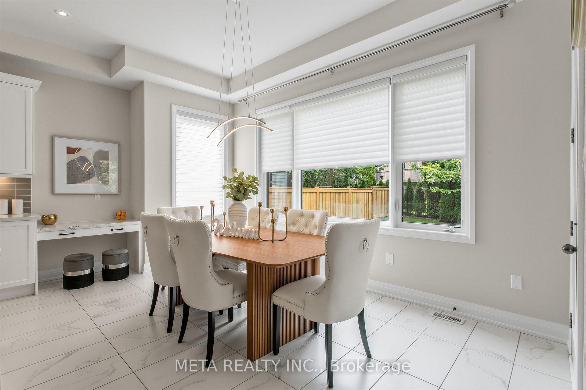 Photo 11 of 56 Klees Crescent, Aurora, Aurora Highlands — HOMEH
