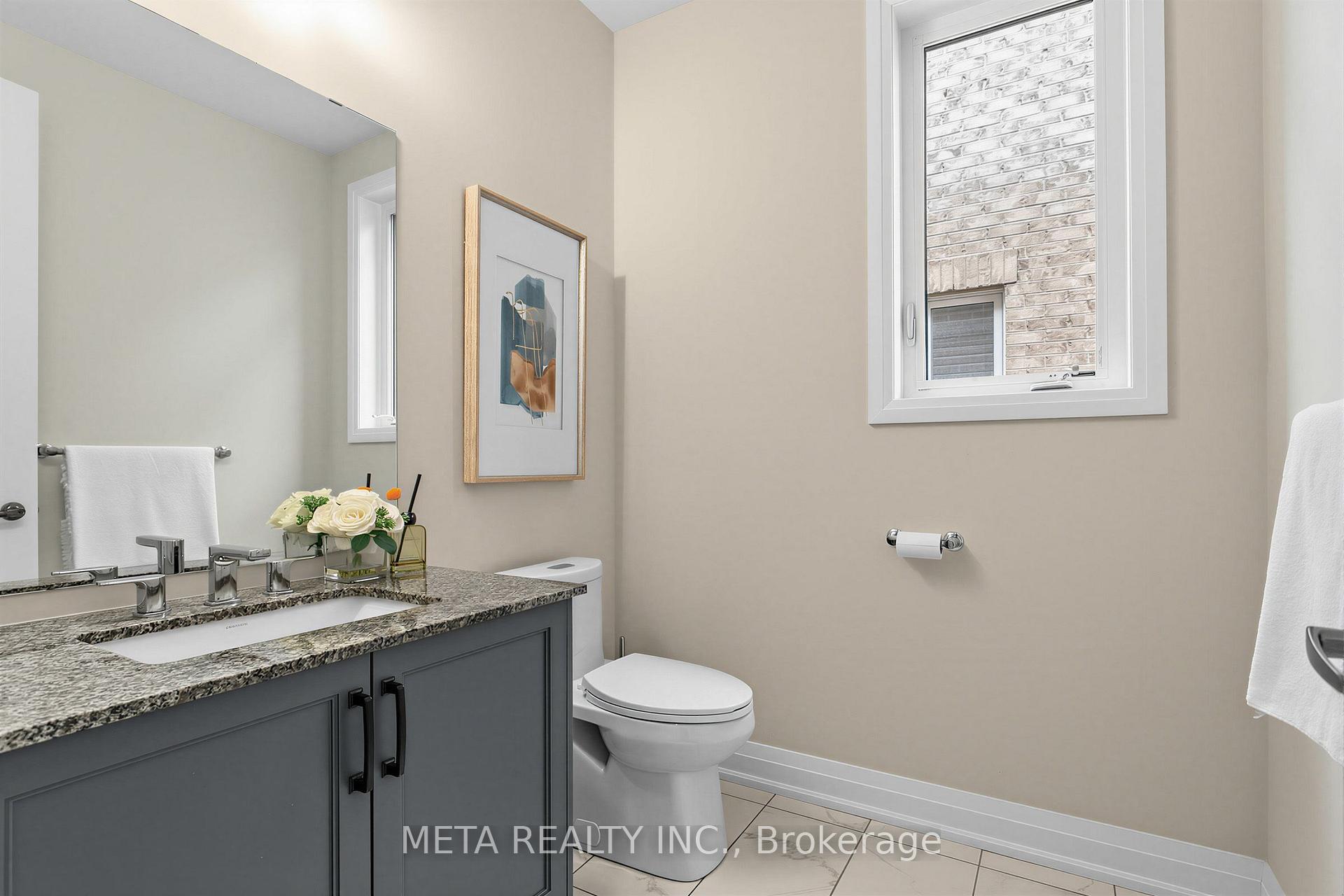 Photo 15 of 56 Klees Crescent, Aurora, Aurora Highlands — HOMEH