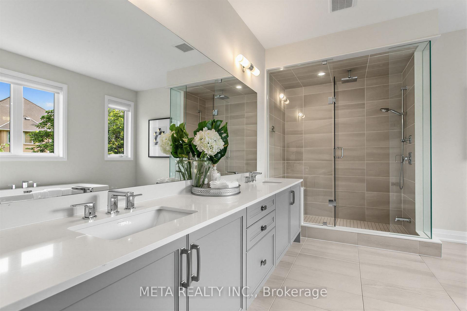 Photo 24 of 56 Klees Crescent, Aurora, Aurora Highlands — HOMEH