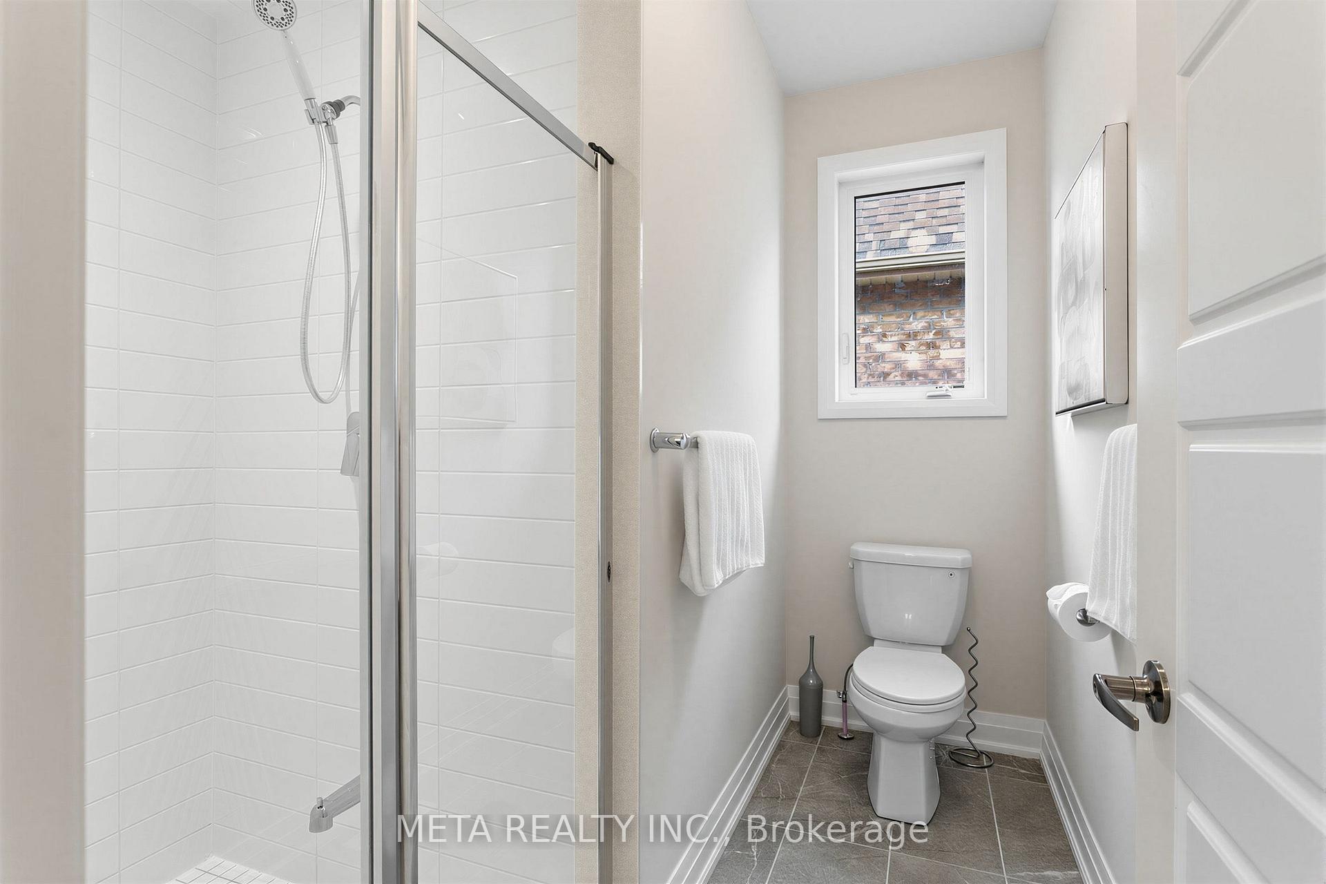 Photo 31 of 56 Klees Crescent, Aurora, Aurora Highlands — HOMEH