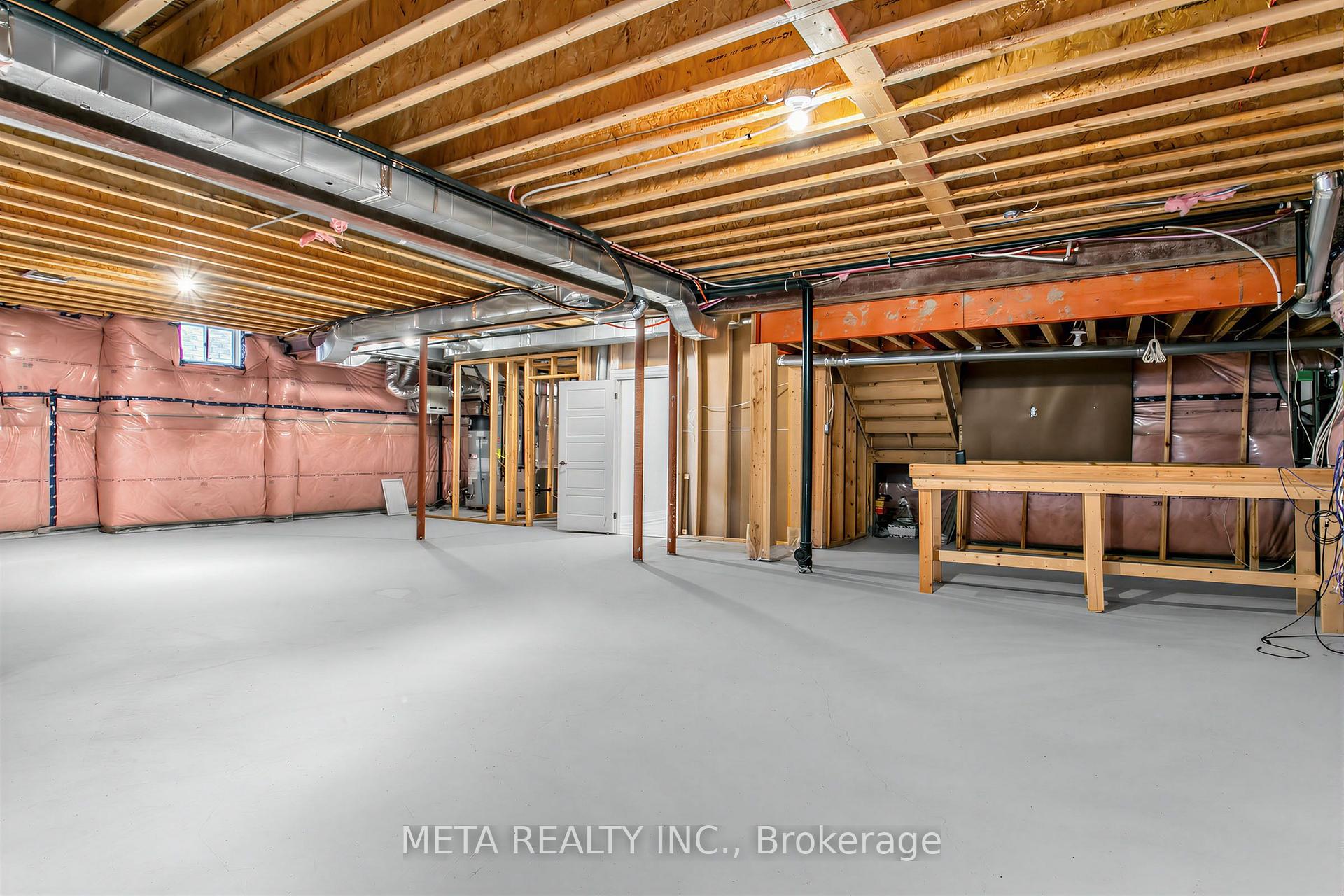 Photo 45 of 56 Klees Crescent, Aurora, Aurora Highlands — HOMEH