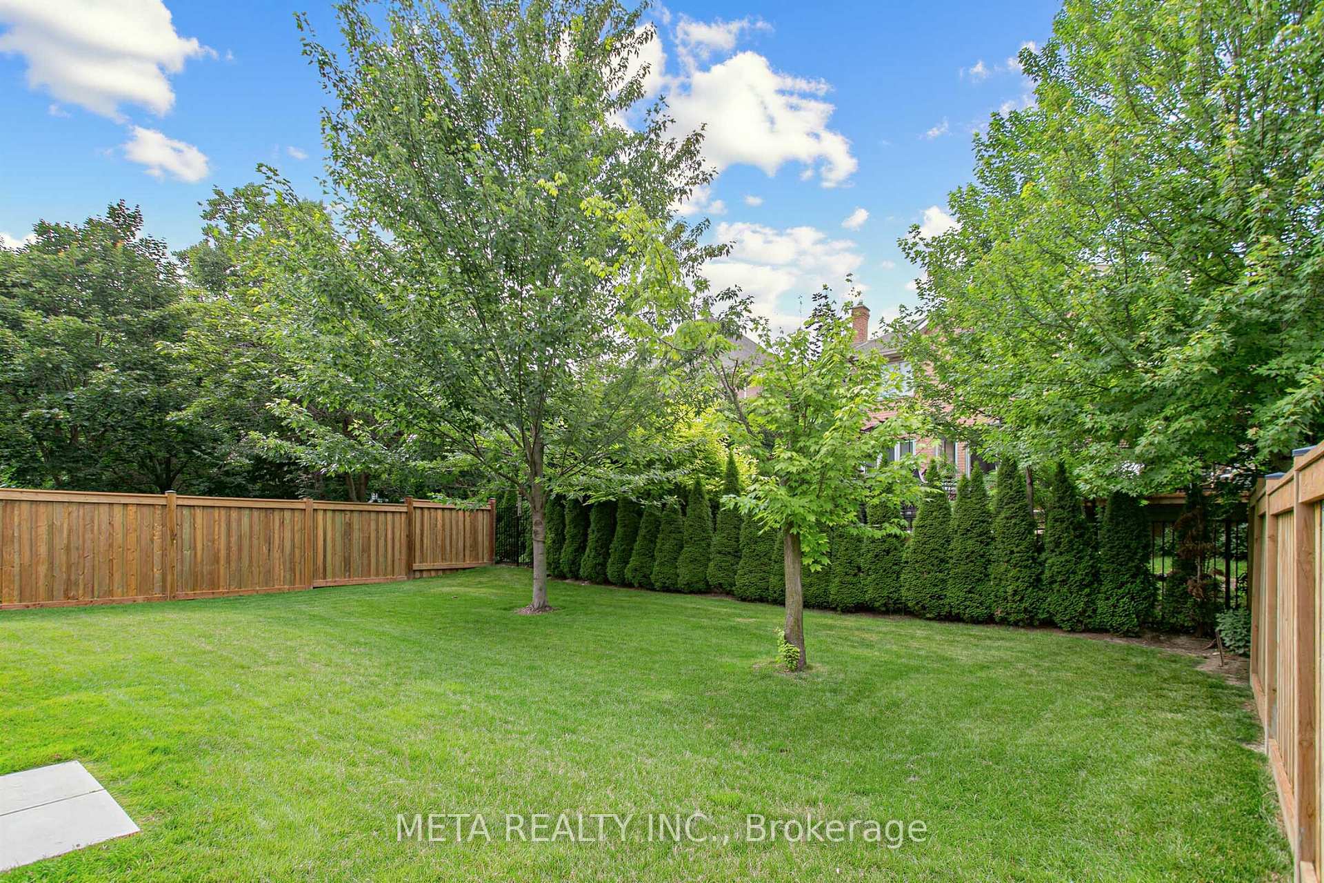 Photo 47 of 56 Klees Crescent, Aurora, Aurora Highlands — HOMEH