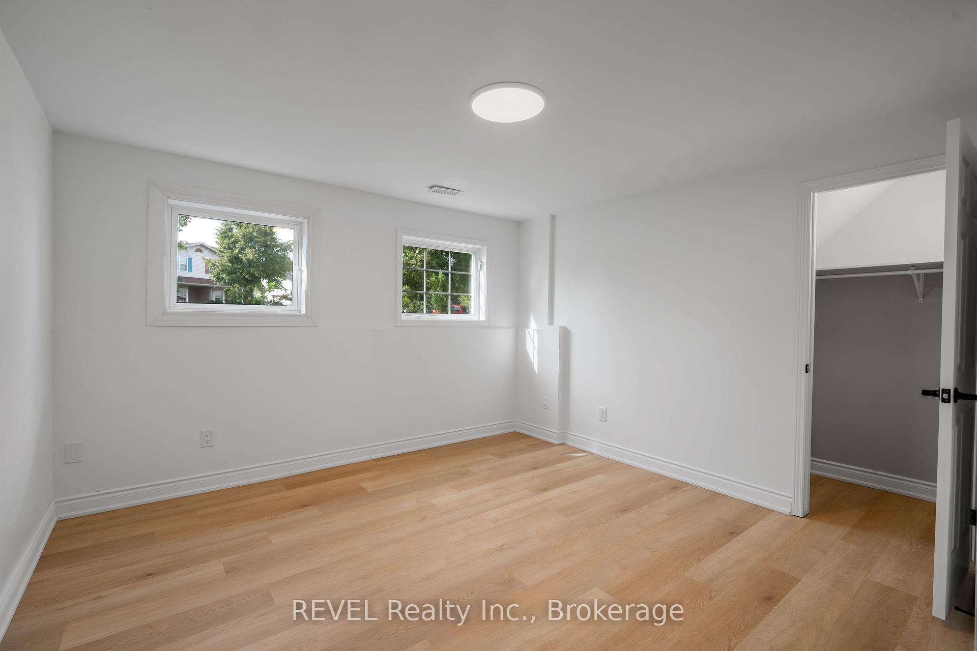 Photo 23 of 4966 Windgate Drive, Niagara Falls, Ascot — HOMEH