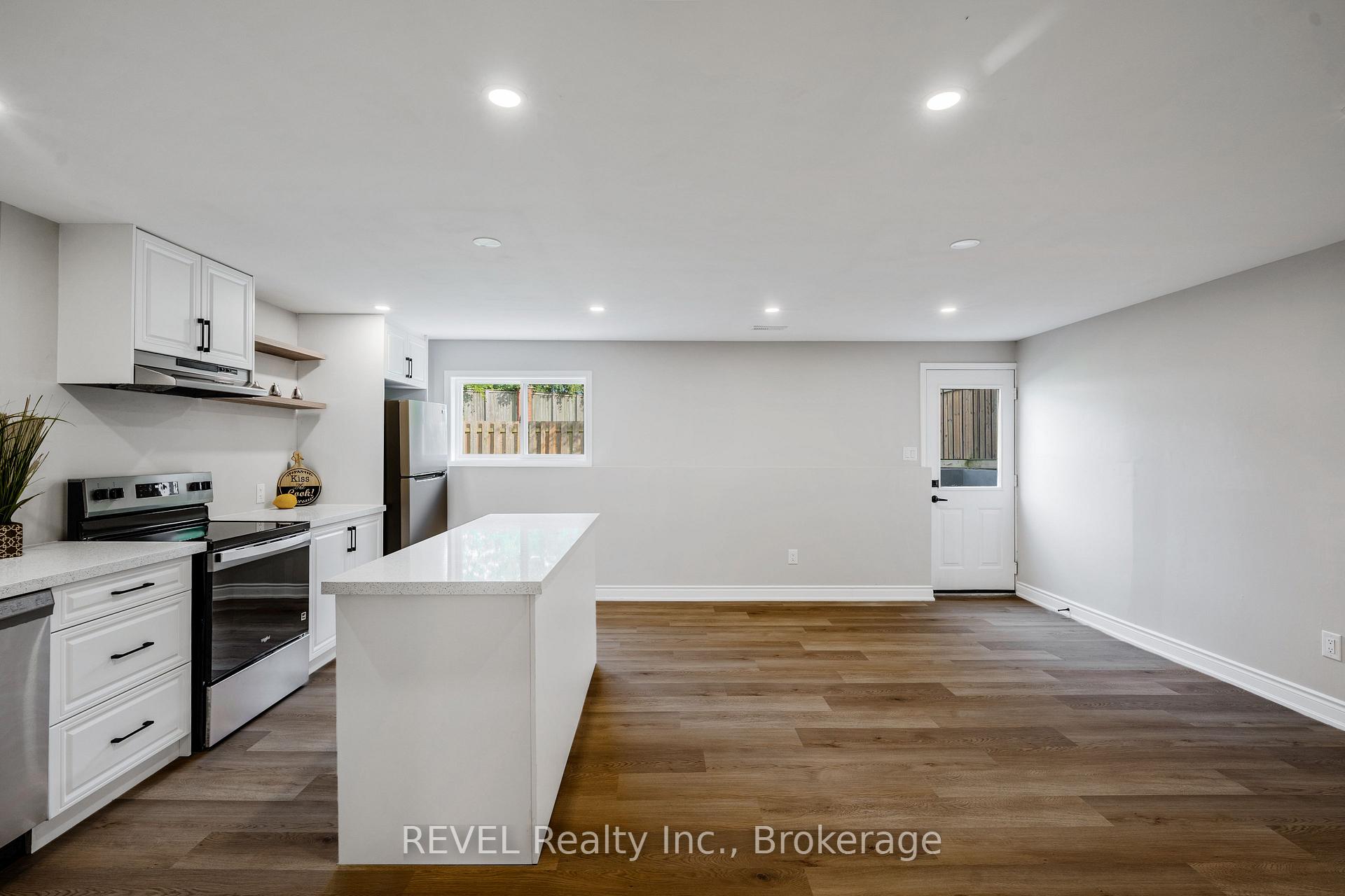 Photo 30 of 4966 Windgate Drive, Niagara Falls, Ascot — HOMEH