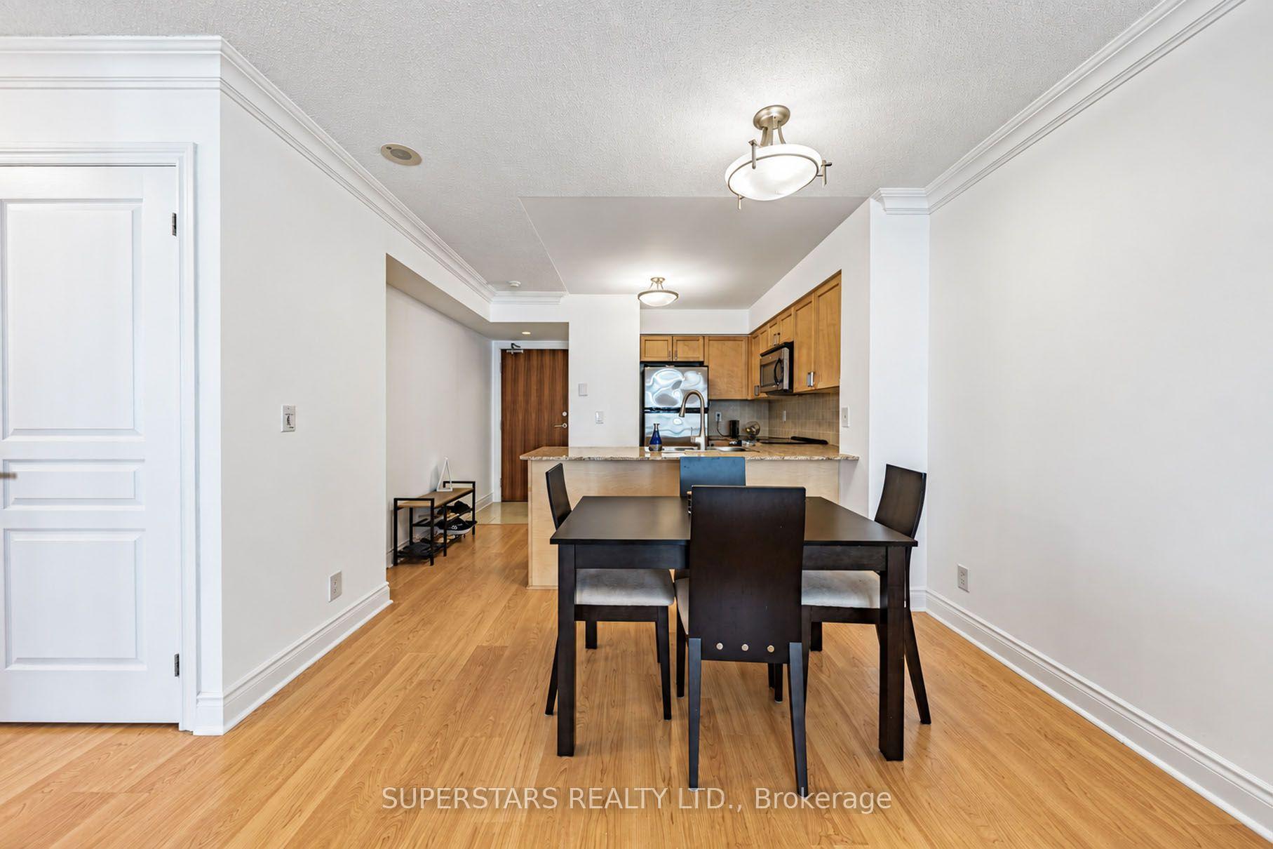 Photo 4 of Unit 322, 30 Clegg Road, Markham, Unionville — HOMEH