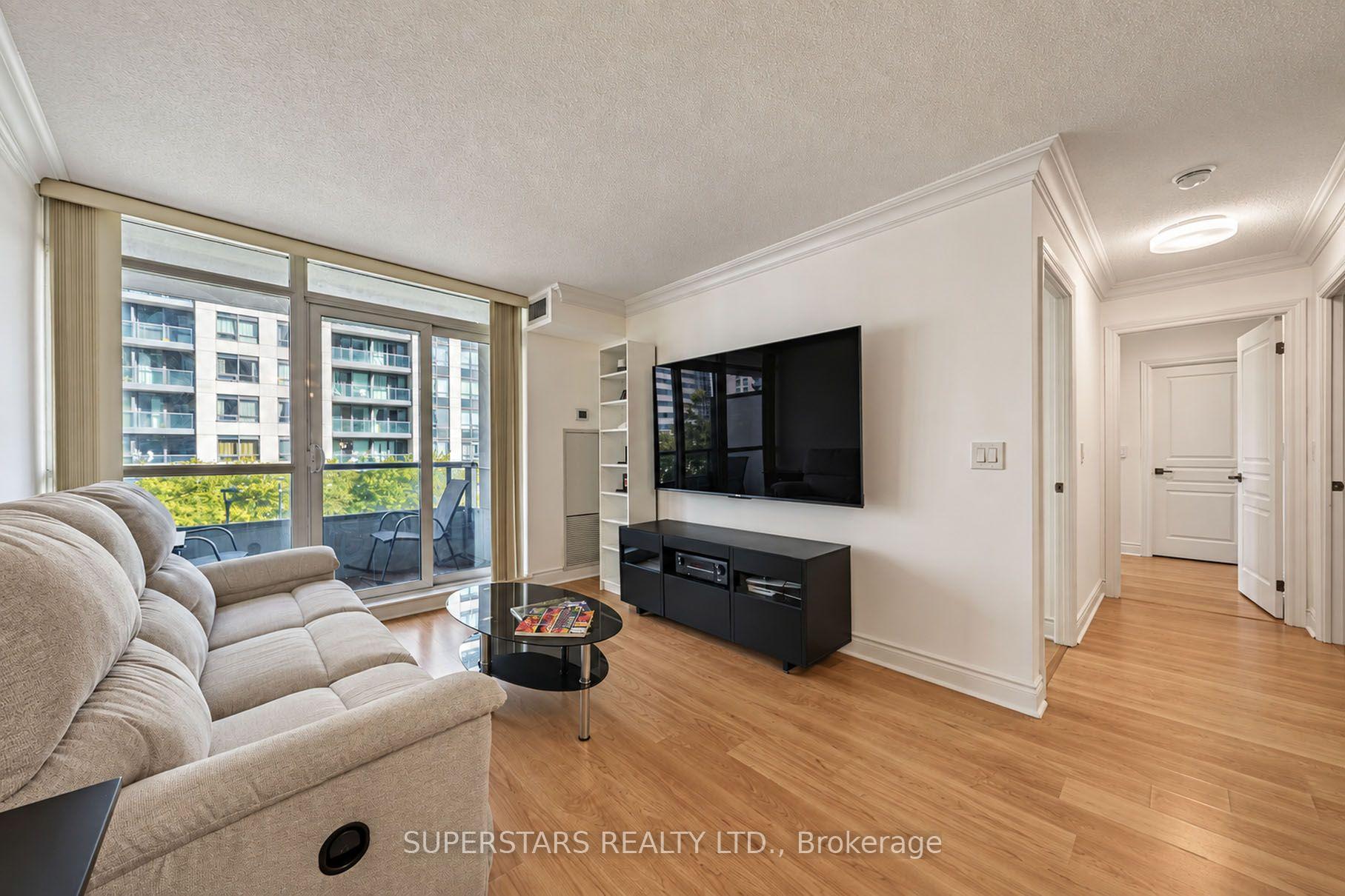 Photo 9 of Unit 322, 30 Clegg Road, Markham, Unionville — HOMEH