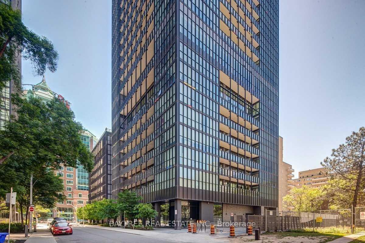 Photo 17 of Unit 2003, 101 Charles Street E, Toronto, Church-Yonge Corridor — HOMEH