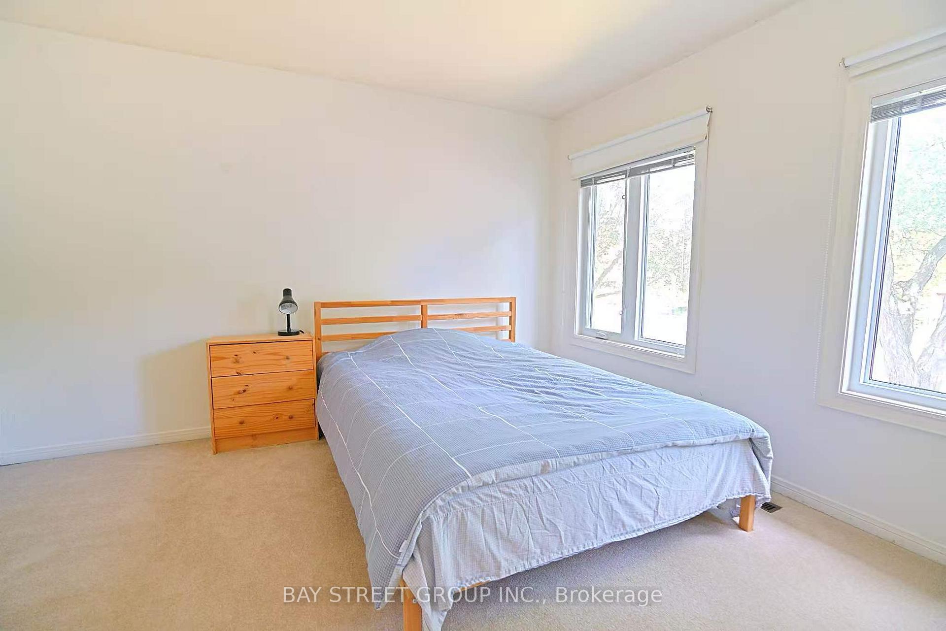 Photo 15 of 3530 Kingbird Court, Mississauga, Erin Mills — HOMEH