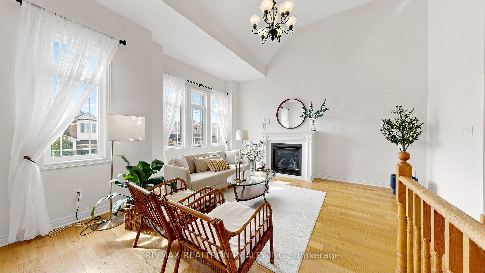 Photo 17 of 165 Sharpe Crescent, New Tecumseth, Tottenham — HOMEH