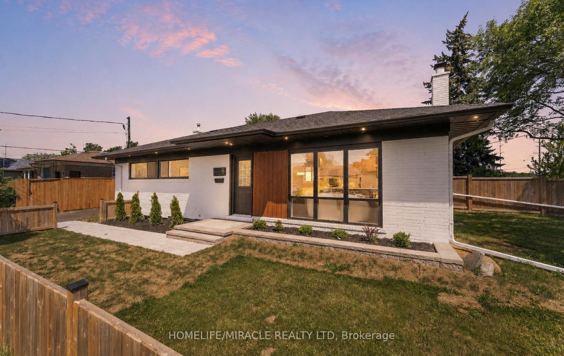 Photo 1 of 22 Arnprior Road, Scarborough, Bendale — HOMEH