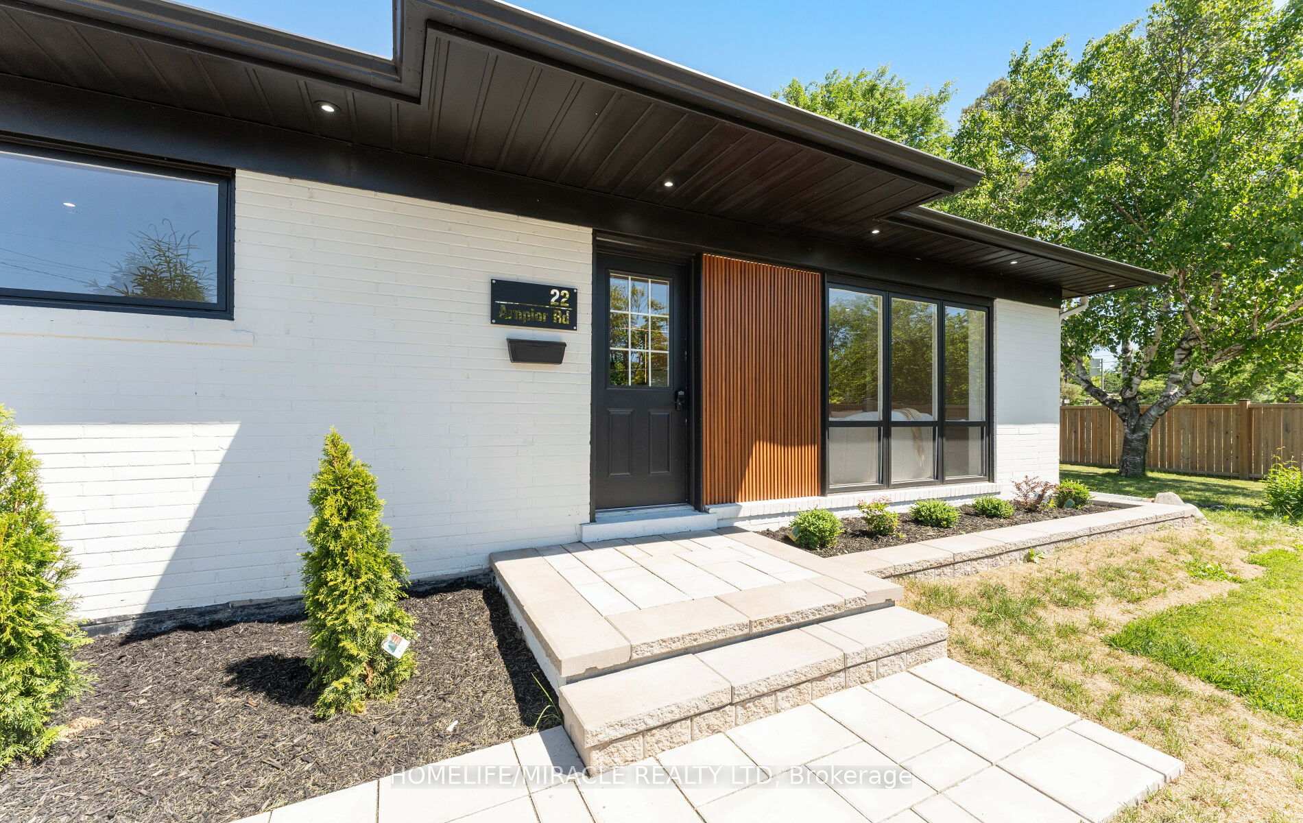 Photo 9 of 22 Arnprior Road, Scarborough, Bendale — HOMEH