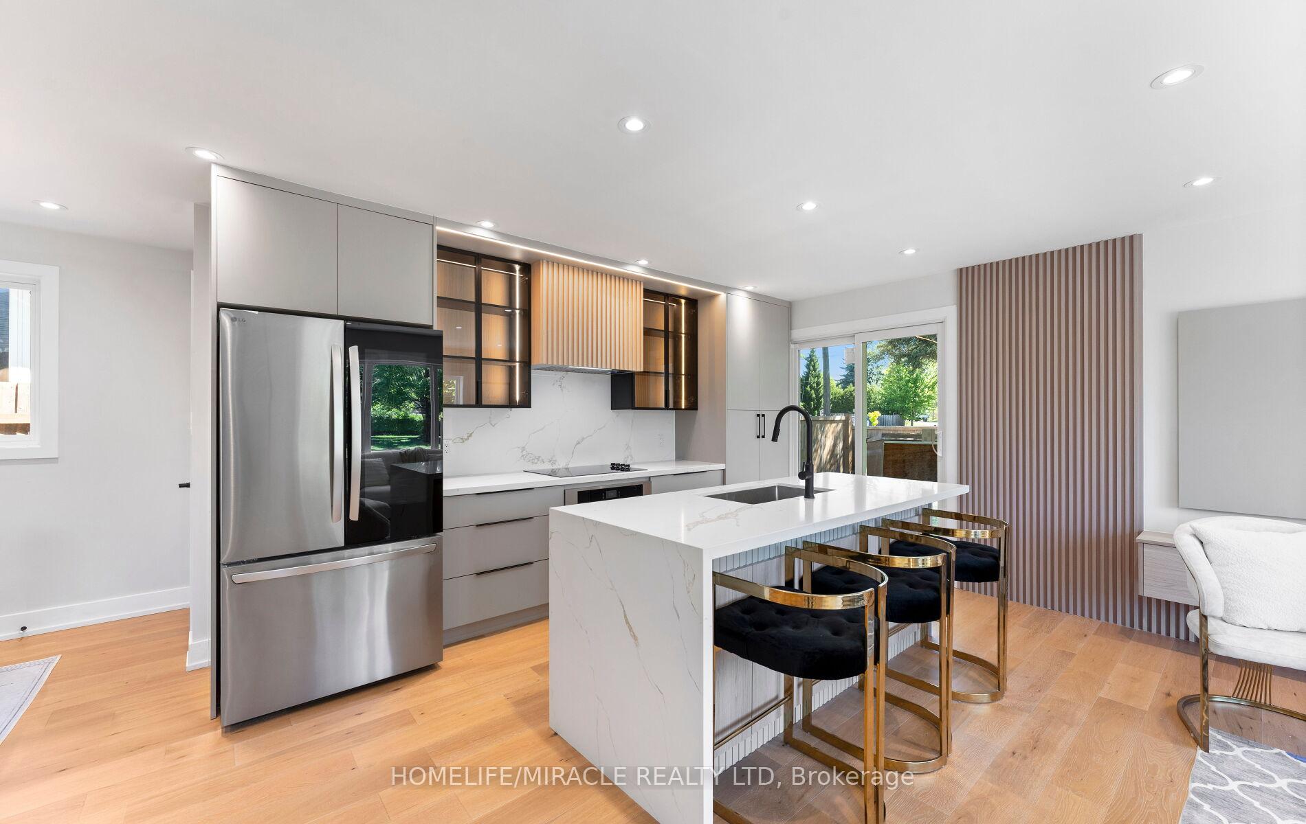 Photo 12 of 22 Arnprior Road, Scarborough, Bendale — HOMEH
