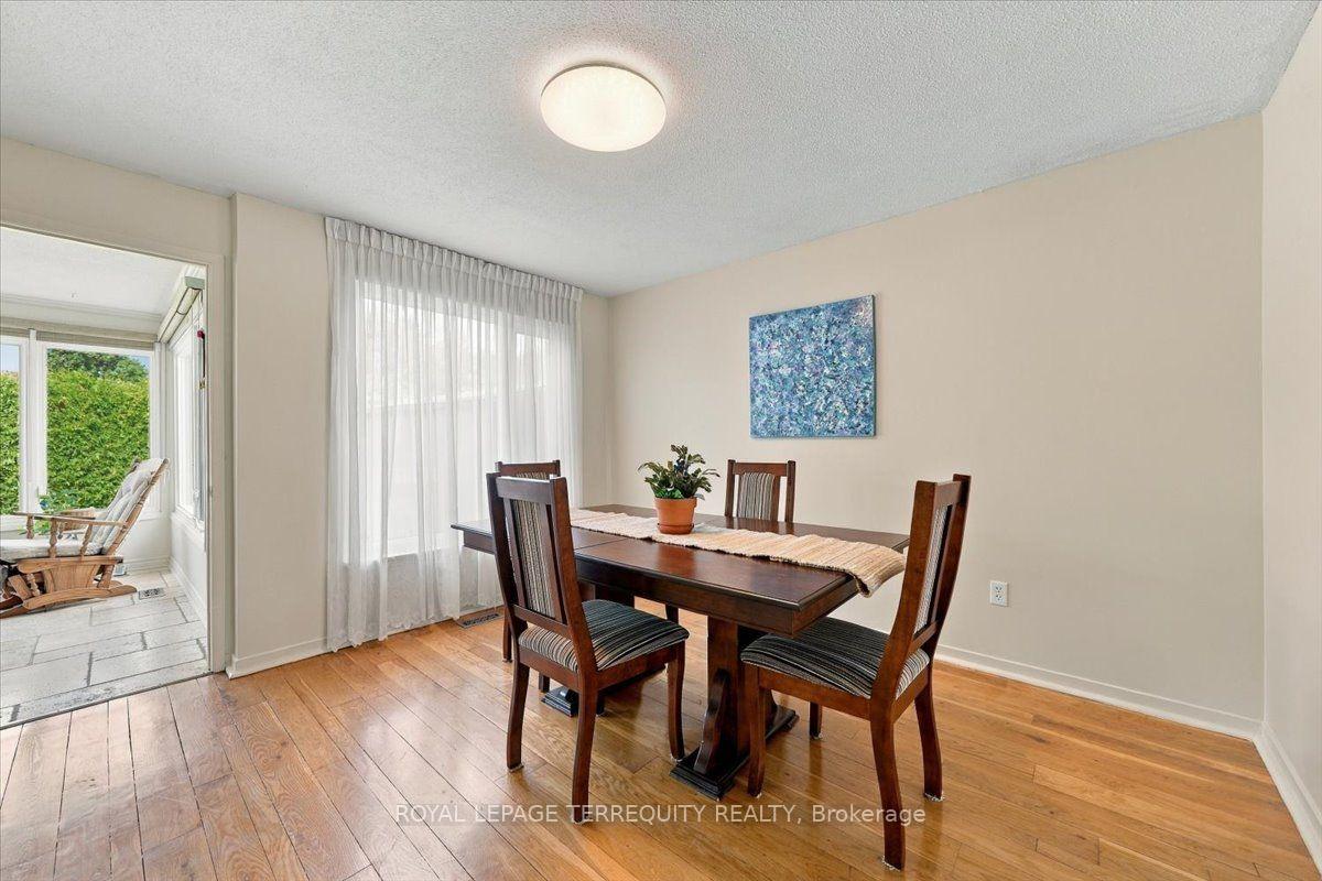 Photo 7 of 118 Leander Street, Brampton, Westgate — HOMEH