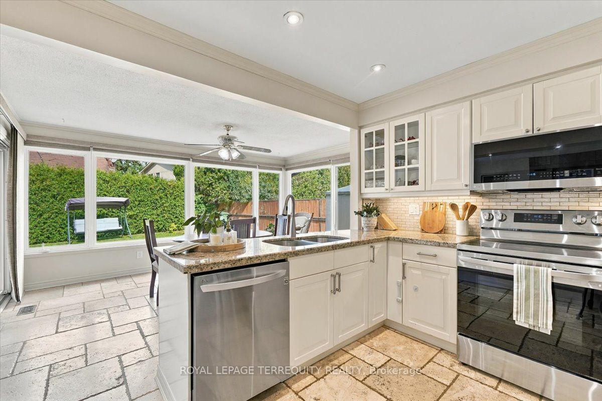Photo 12 of 118 Leander Street, Brampton, Westgate — HOMEH