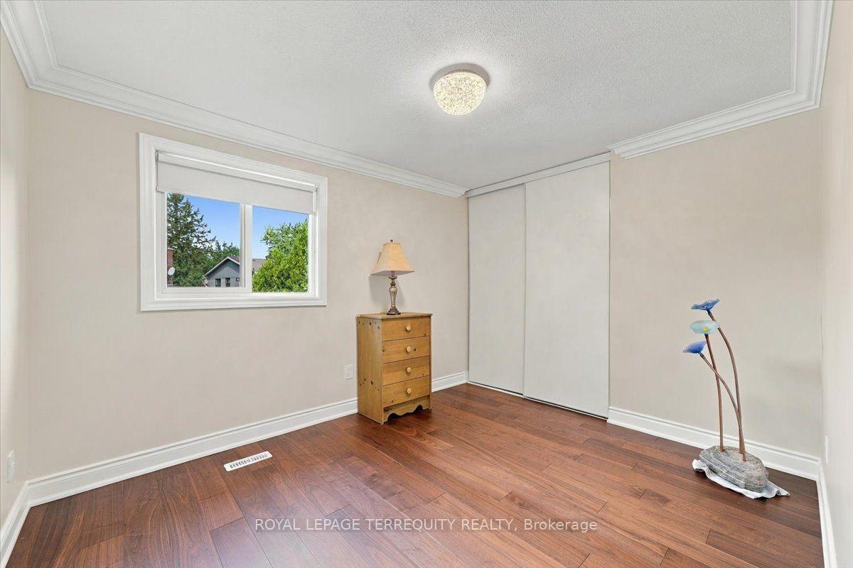 Photo 24 of 118 Leander Street, Brampton, Westgate — HOMEH
