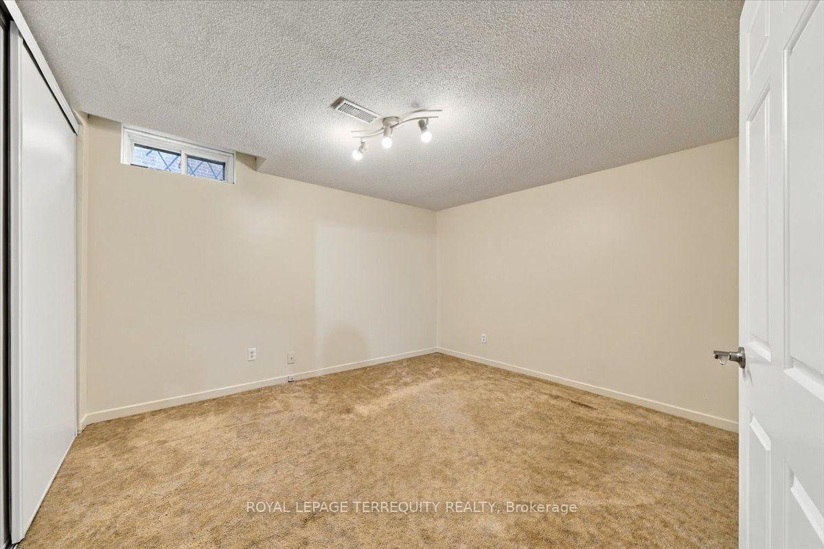 Photo 32 of 118 Leander Street, Brampton, Westgate — HOMEH
