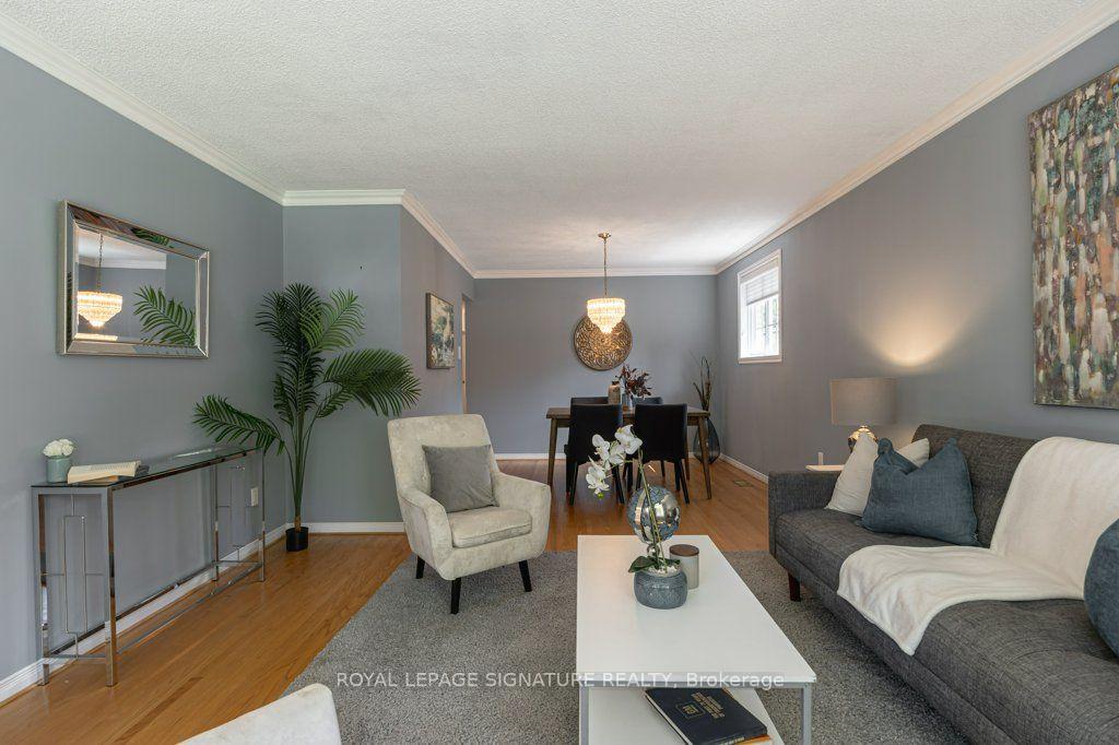 Photo 8 of 7 Paulander Avenue, Scarborough, Centennial Scarborough — HOMEH