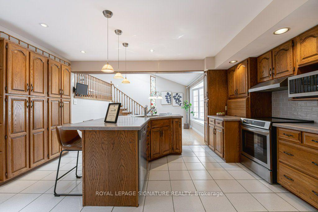 Photo 11 of 7 Paulander Avenue, Scarborough, Centennial Scarborough — HOMEH