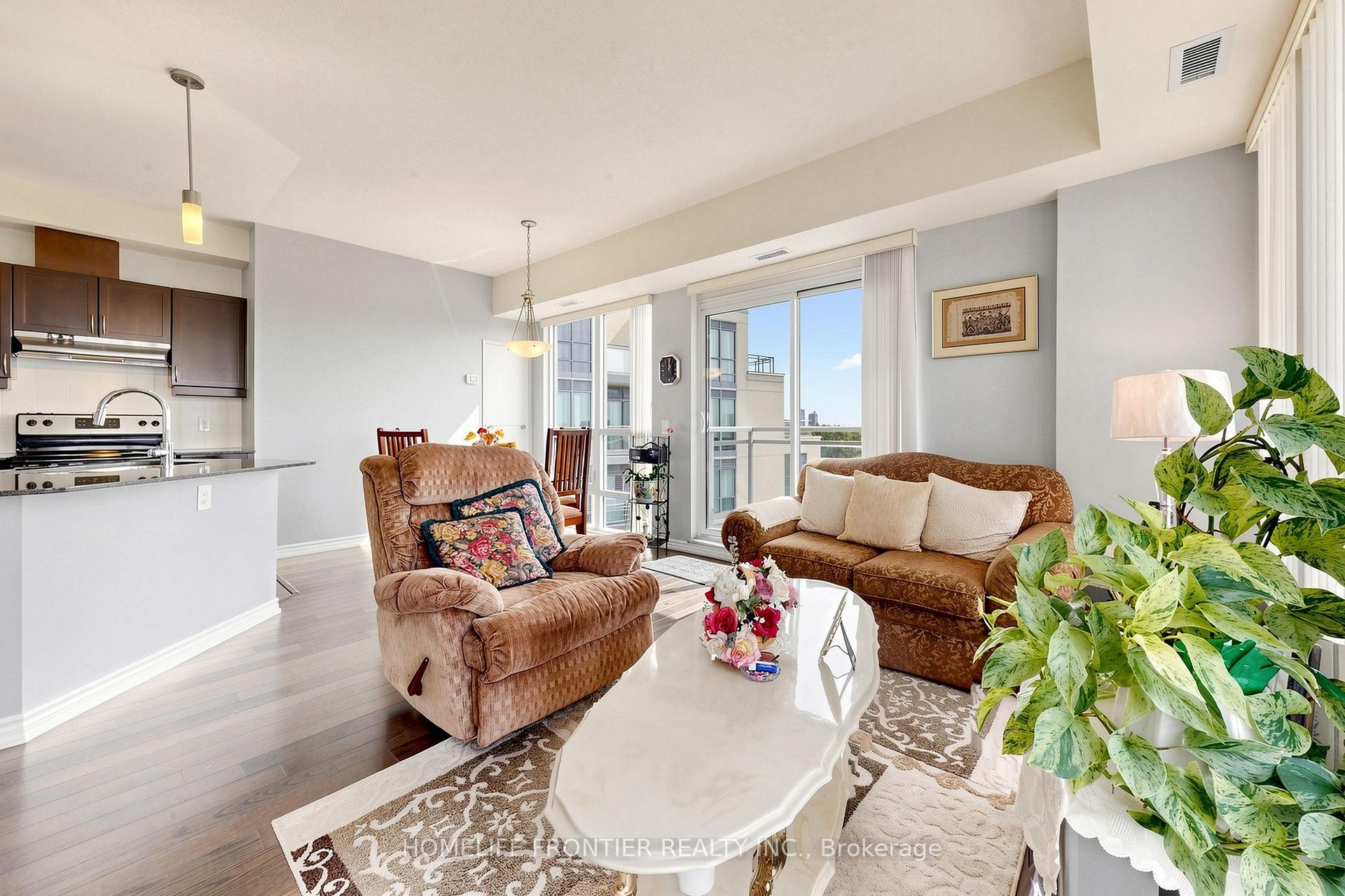 Photo 7 of Unit 602, 7730 Kipling Avenue, Vaughan, West Woodbridge — HOMEH