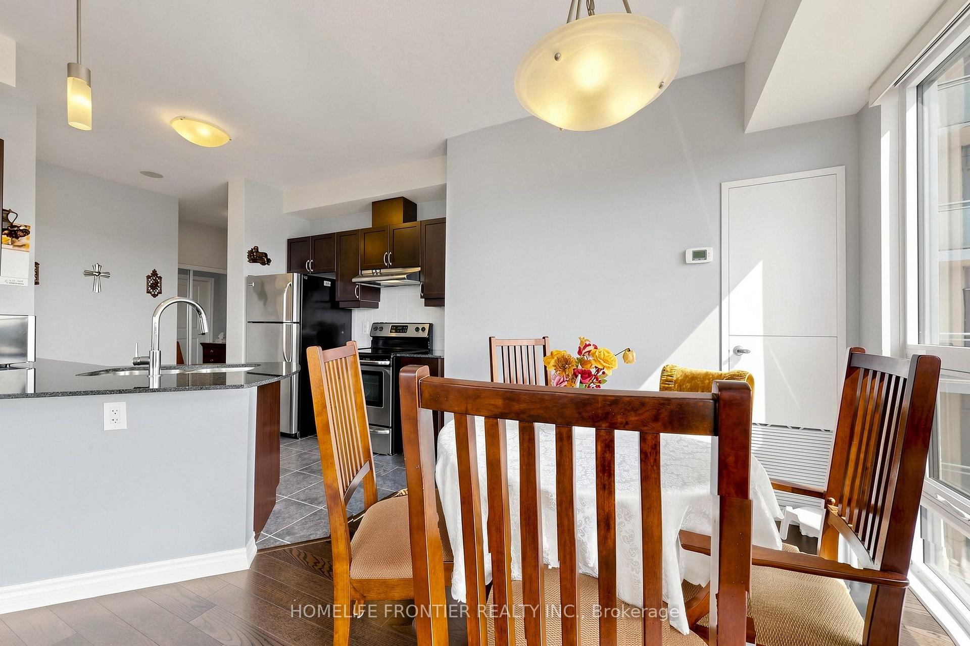 Photo 11 of Unit 602, 7730 Kipling Avenue, Vaughan, West Woodbridge — HOMEH