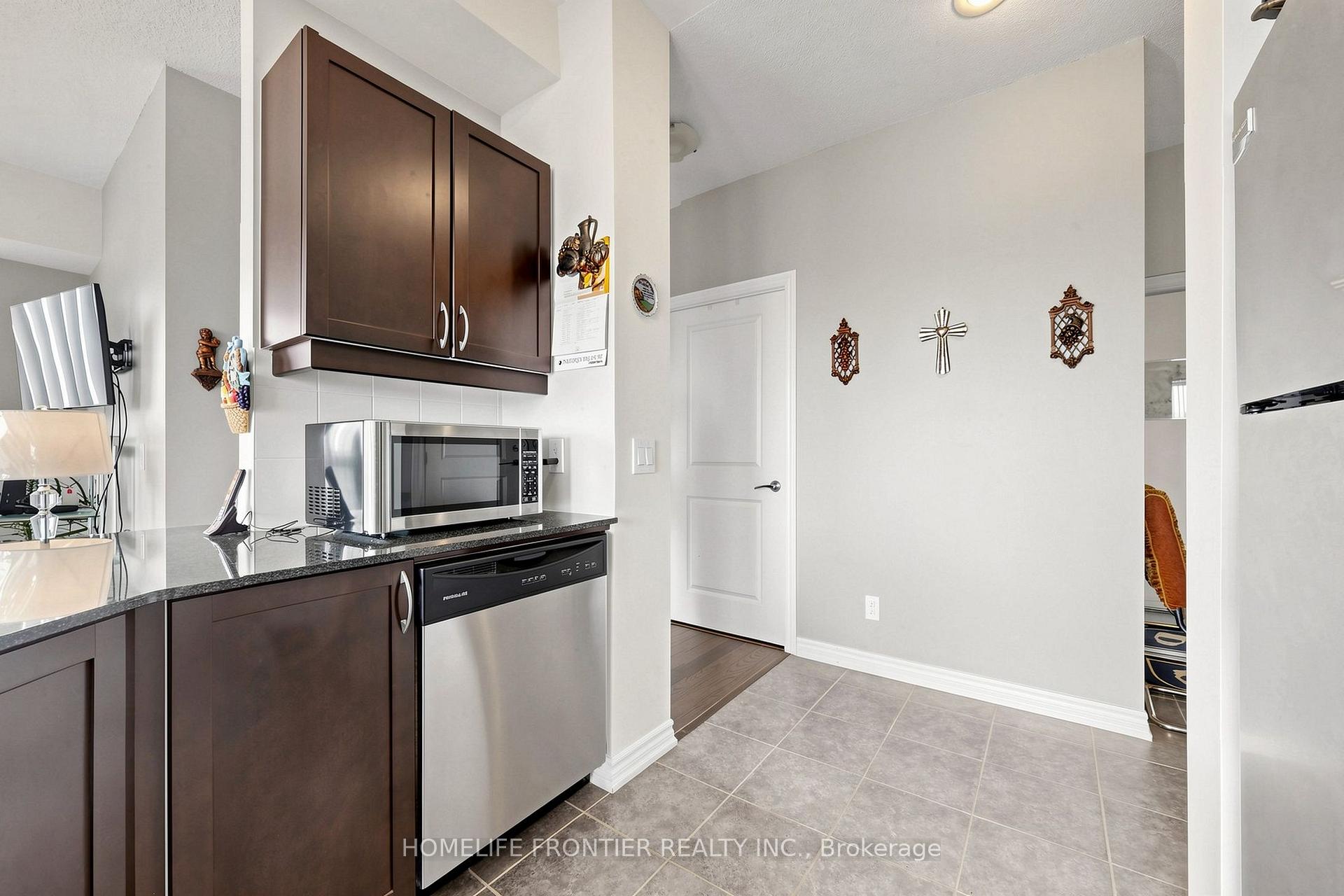 Photo 14 of Unit 602, 7730 Kipling Avenue, Vaughan, West Woodbridge — HOMEH