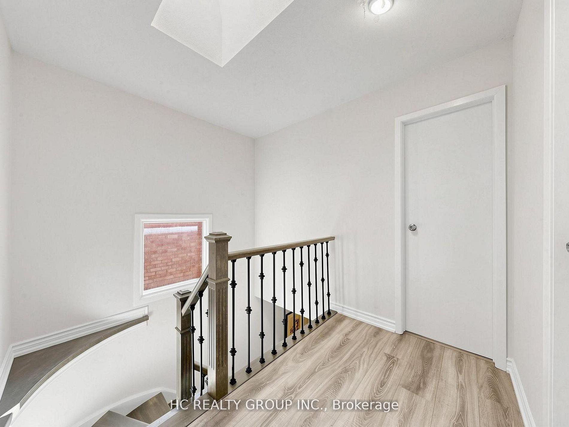 Photo 33 of 87 Belvedere Crescent, Richmond Hill, Crosby — HOMEH