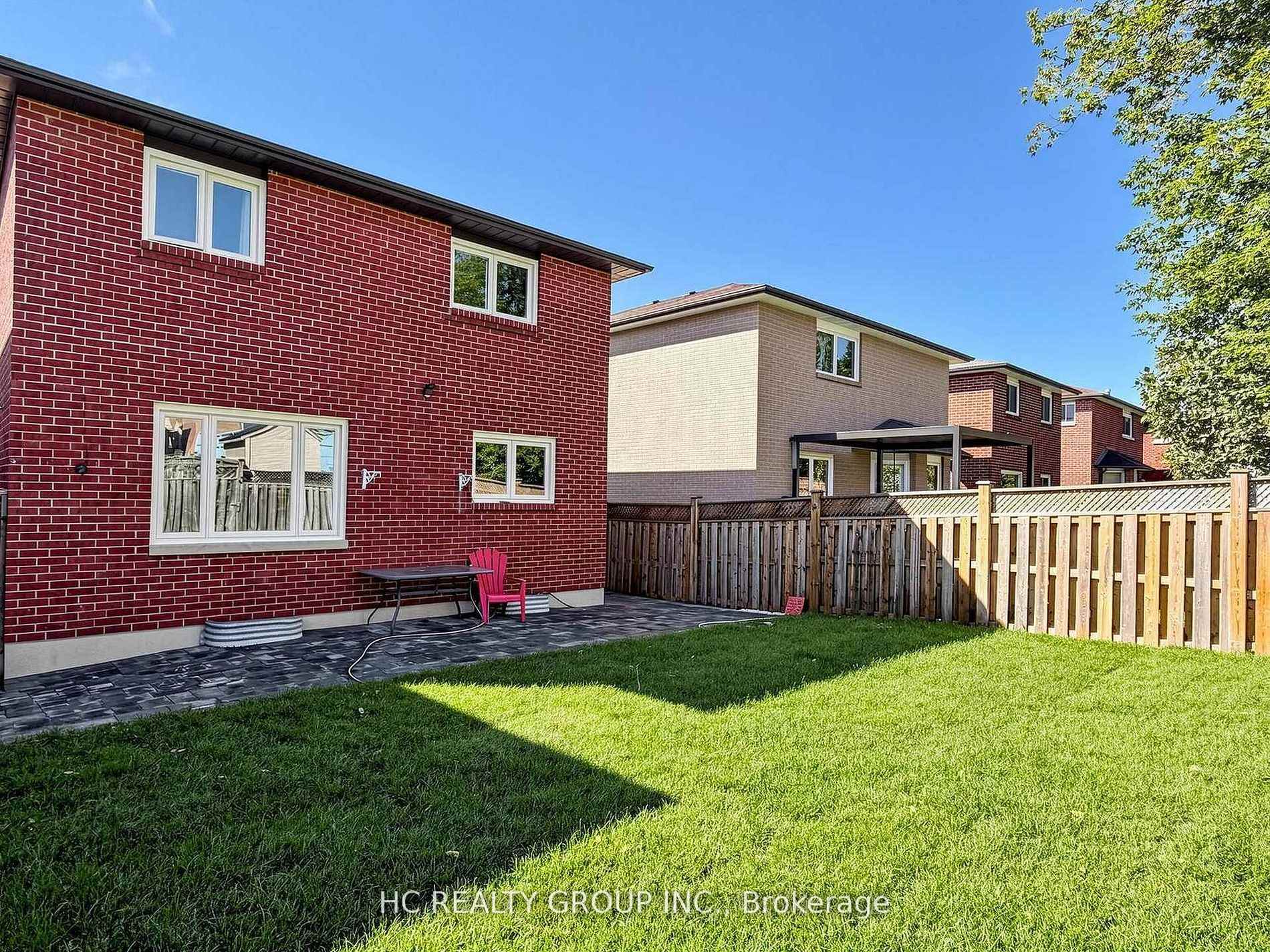 Photo 35 of 87 Belvedere Crescent, Richmond Hill, Crosby — HOMEH