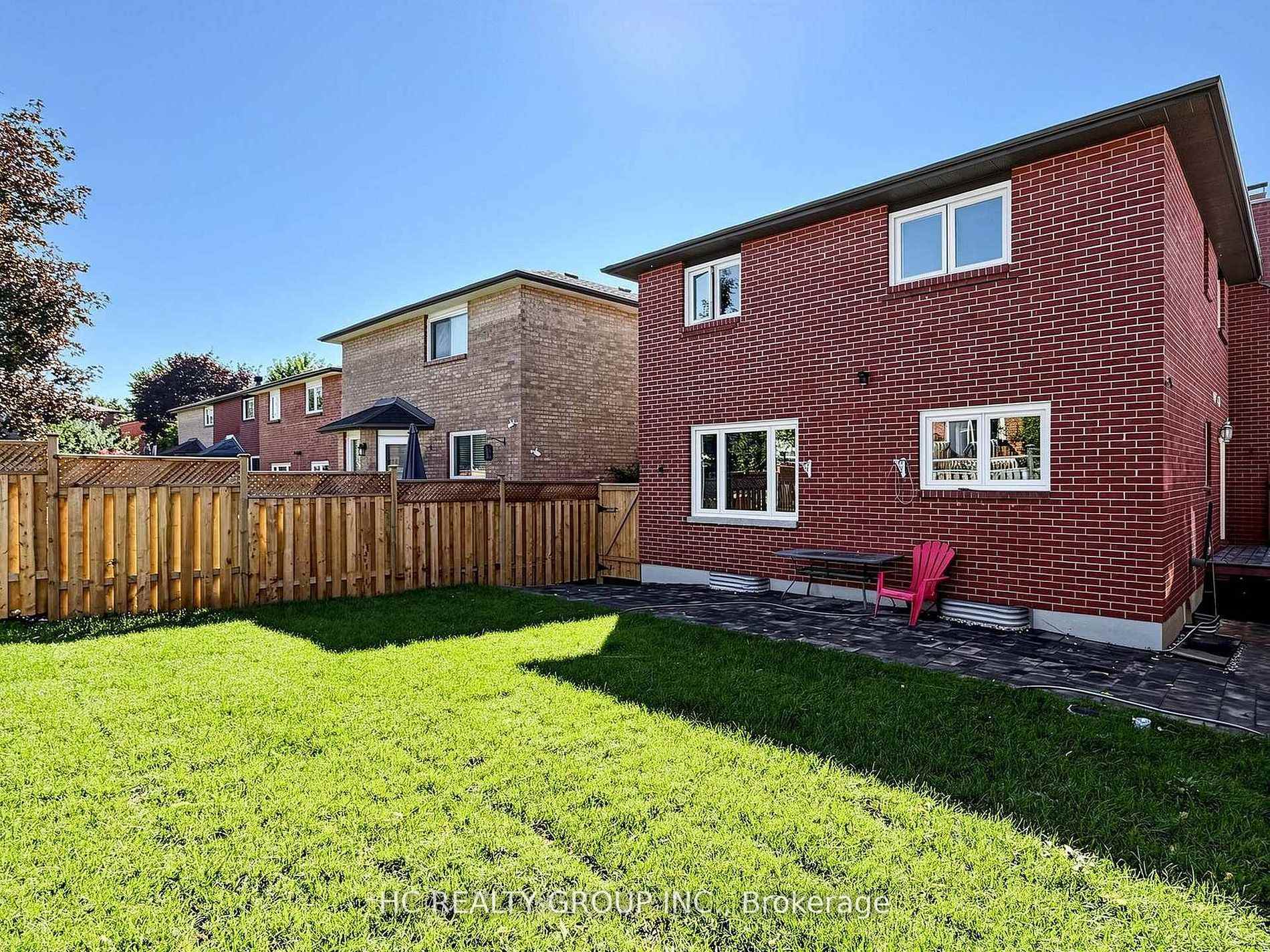 Photo 37 of 87 Belvedere Crescent, Richmond Hill, Crosby — HOMEH