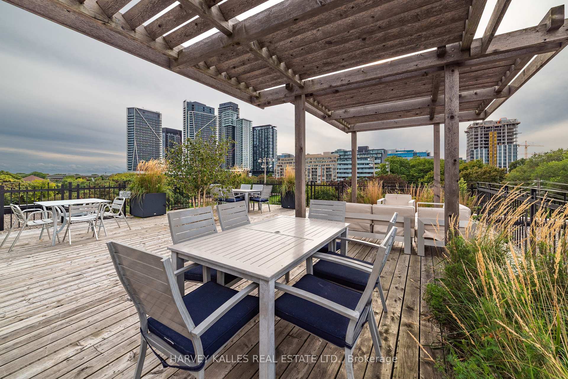 Photo 26 of Unit 405, 833 King Street W, Toronto, Niagara — HOMEH