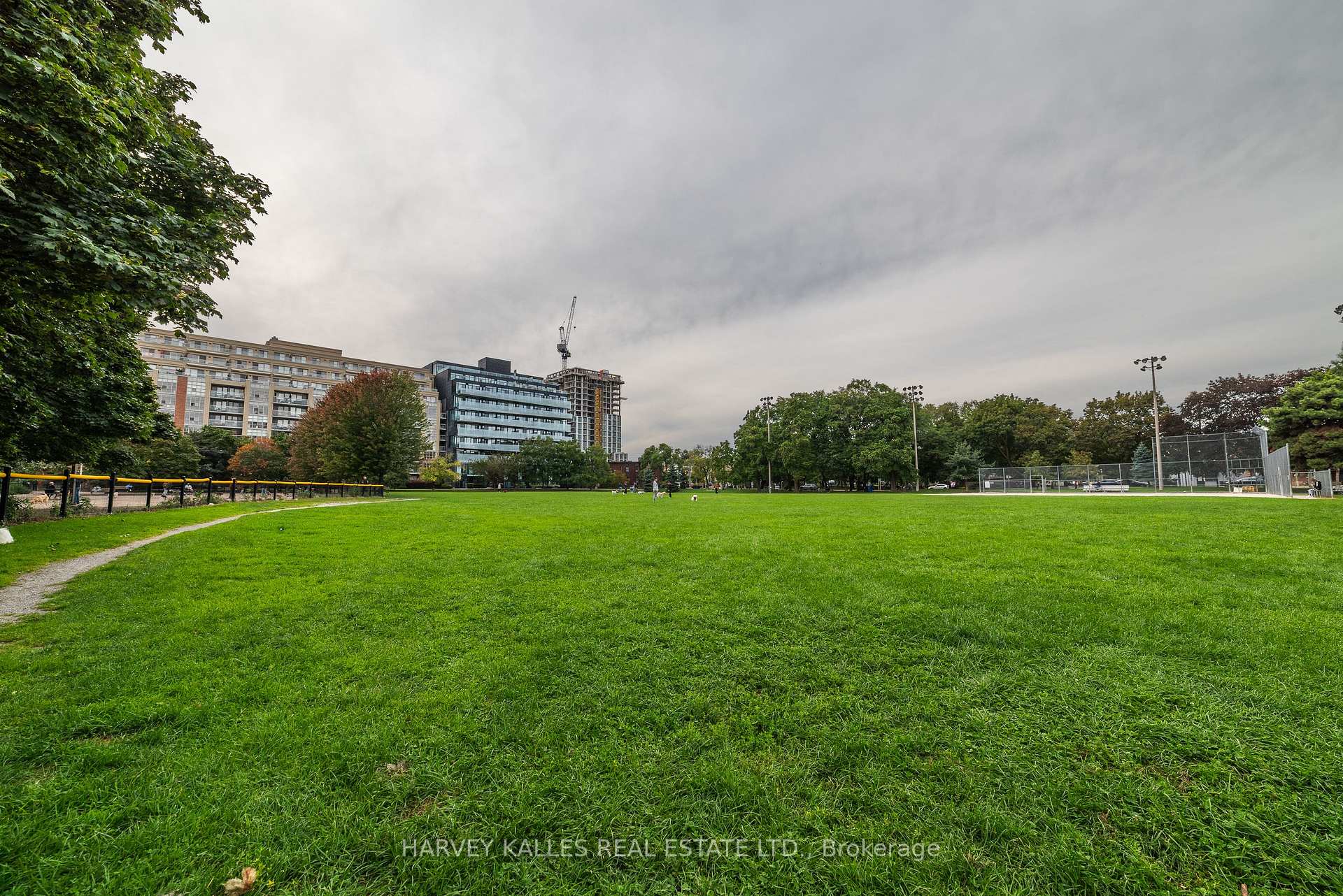 Photo 34 of Unit 405, 833 King Street W, Toronto, Niagara — HOMEH