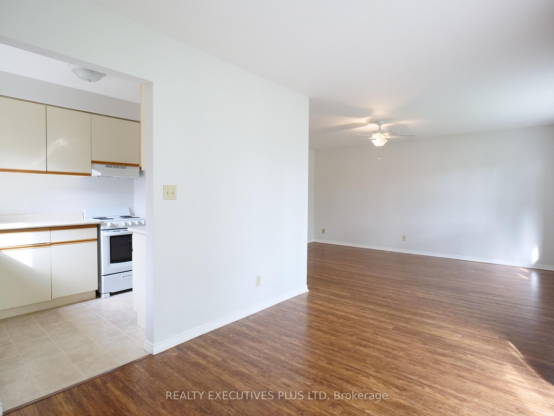Photo 5 of Unit G3, 50 Third Street, Orangeville — HOMEH