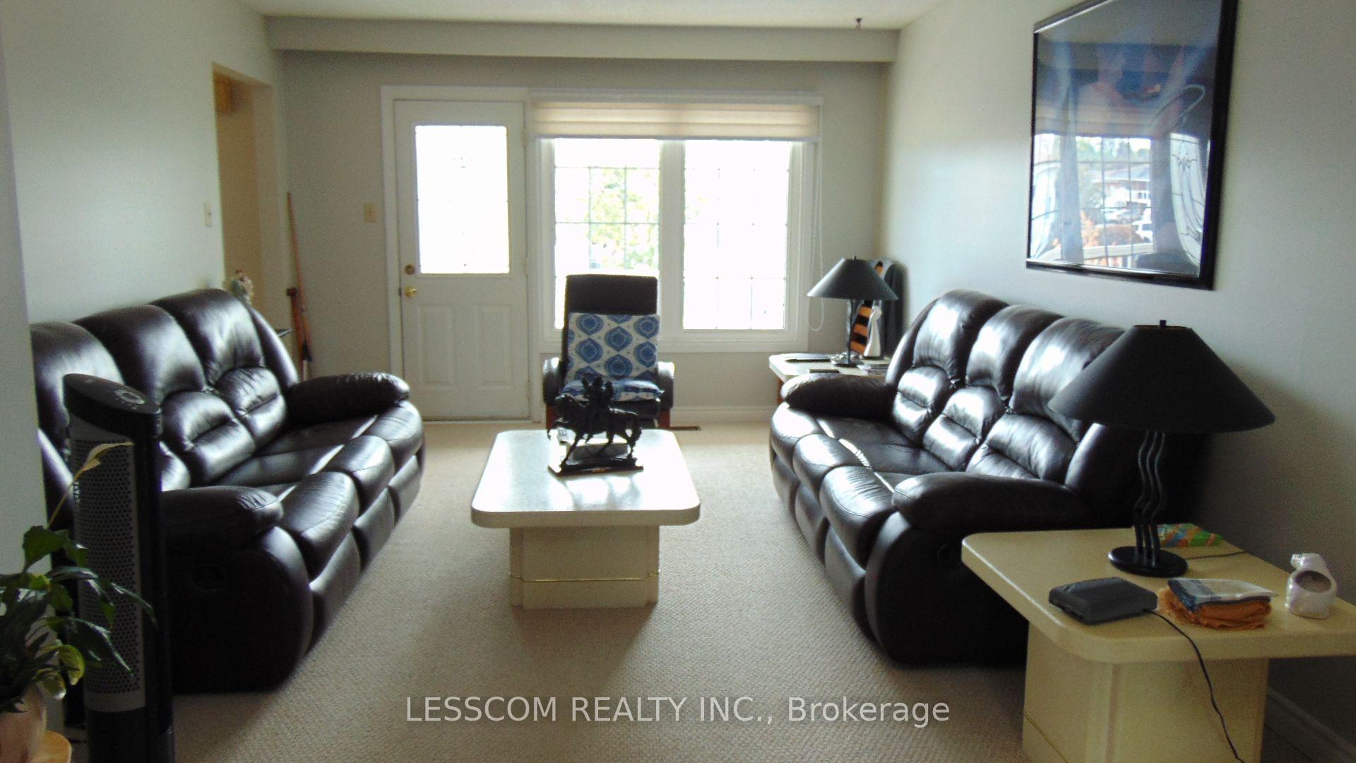 Photo 9 of 335 Royal Salisbury Way, Brampton, Madoc — HOMEH