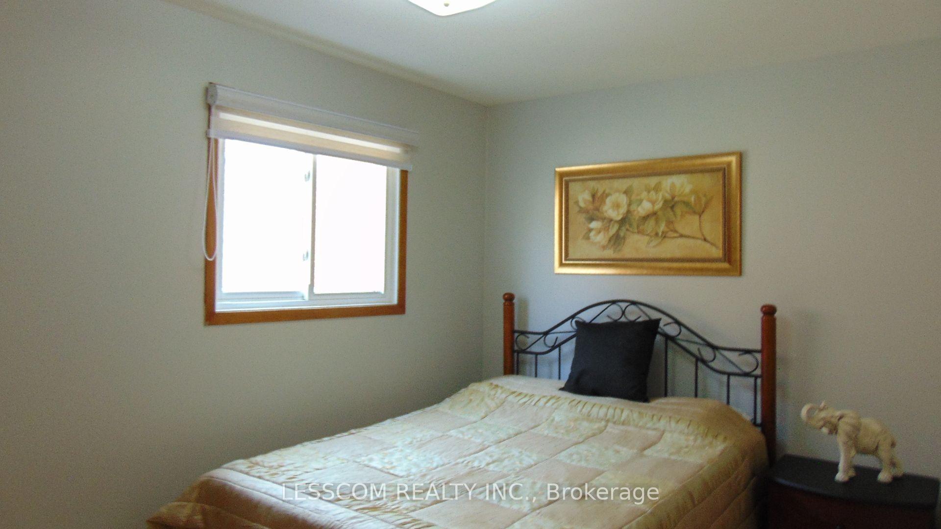 Photo 24 of 335 Royal Salisbury Way, Brampton, Madoc — HOMEH