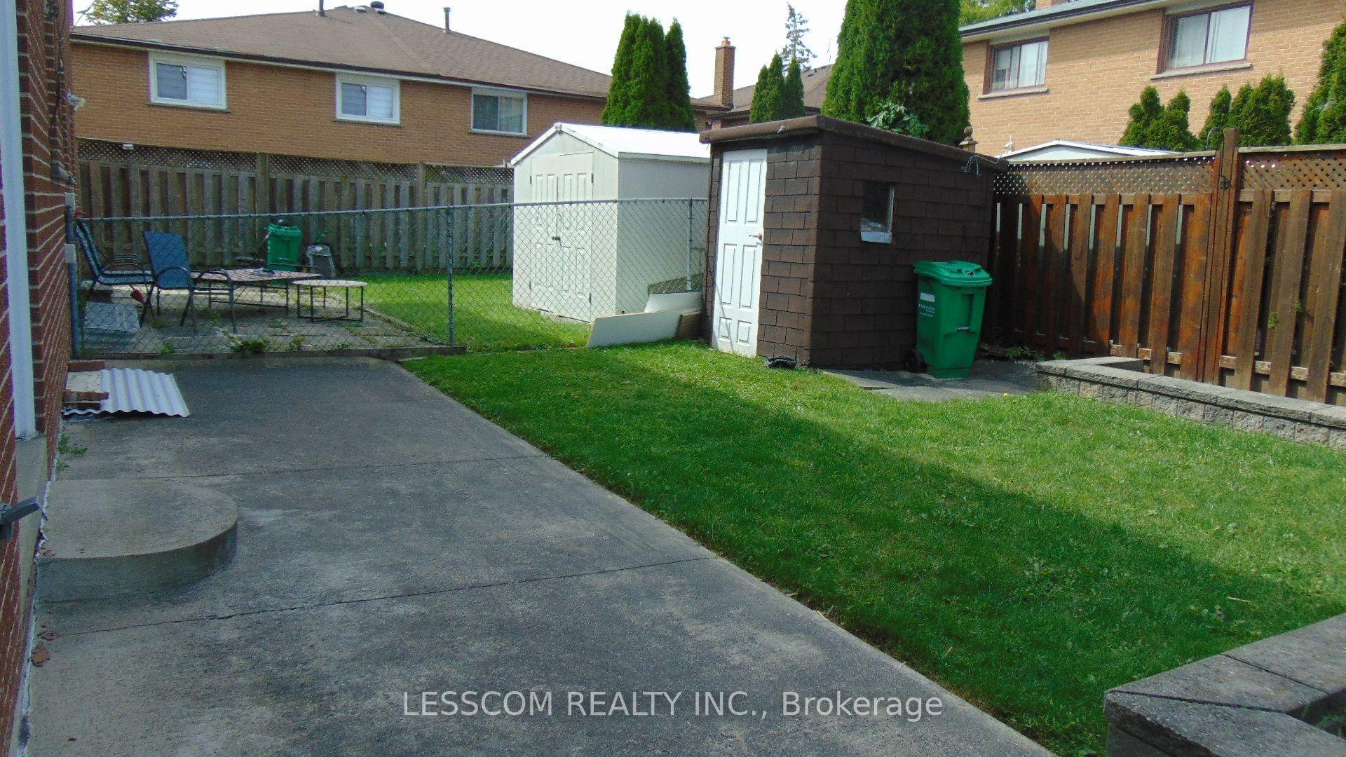 Photo 32 of 335 Royal Salisbury Way, Brampton, Madoc — HOMEH