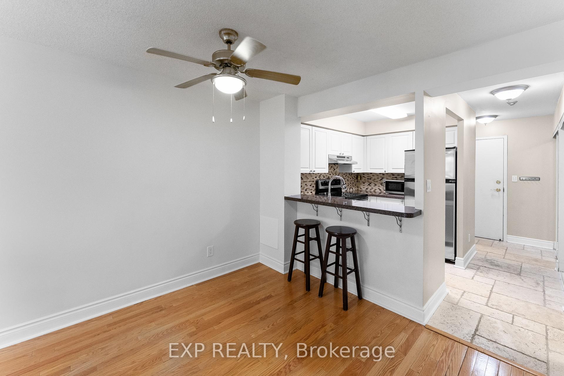 Photo 7 of Unit 308, 398 Eglinton Avenue E, Toronto, Mount Pleasant East — HOMEH
