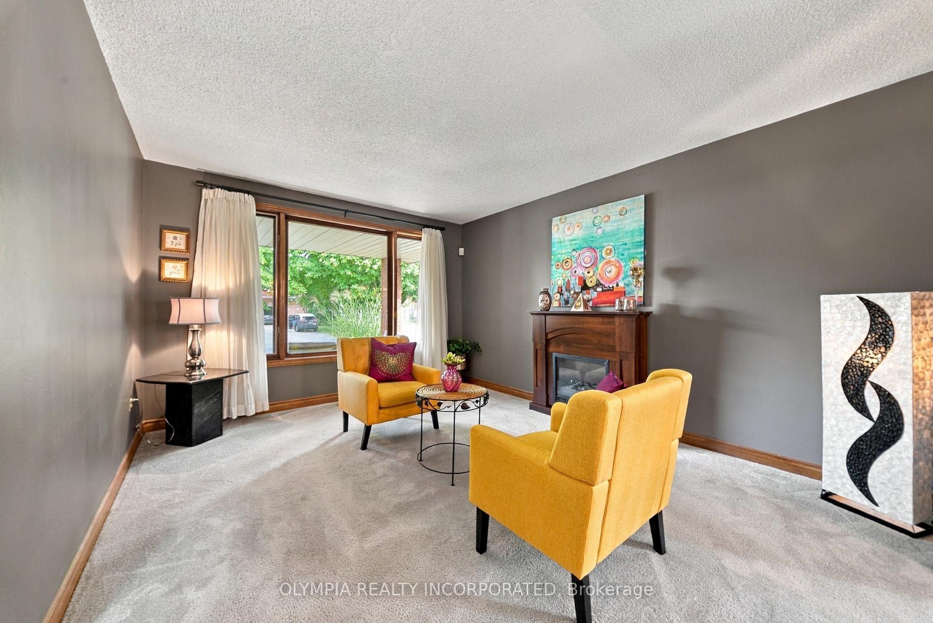 Photo 16 of 7100 Harovics Lane, Niagara Falls, Arad/Fallsview — HOMEH