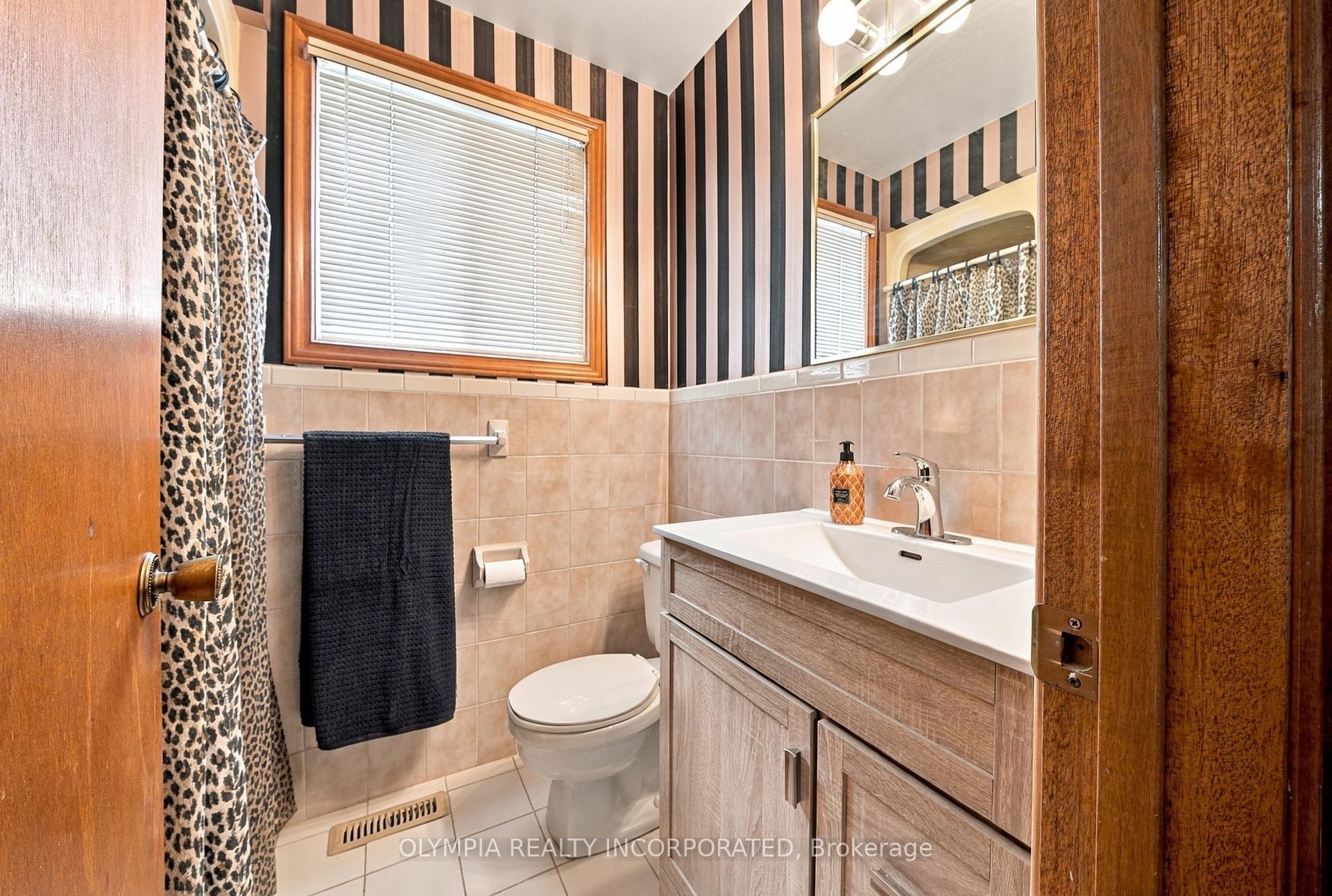 Photo 28 of 7100 Harovics Lane, Niagara Falls, Arad/Fallsview — HOMEH