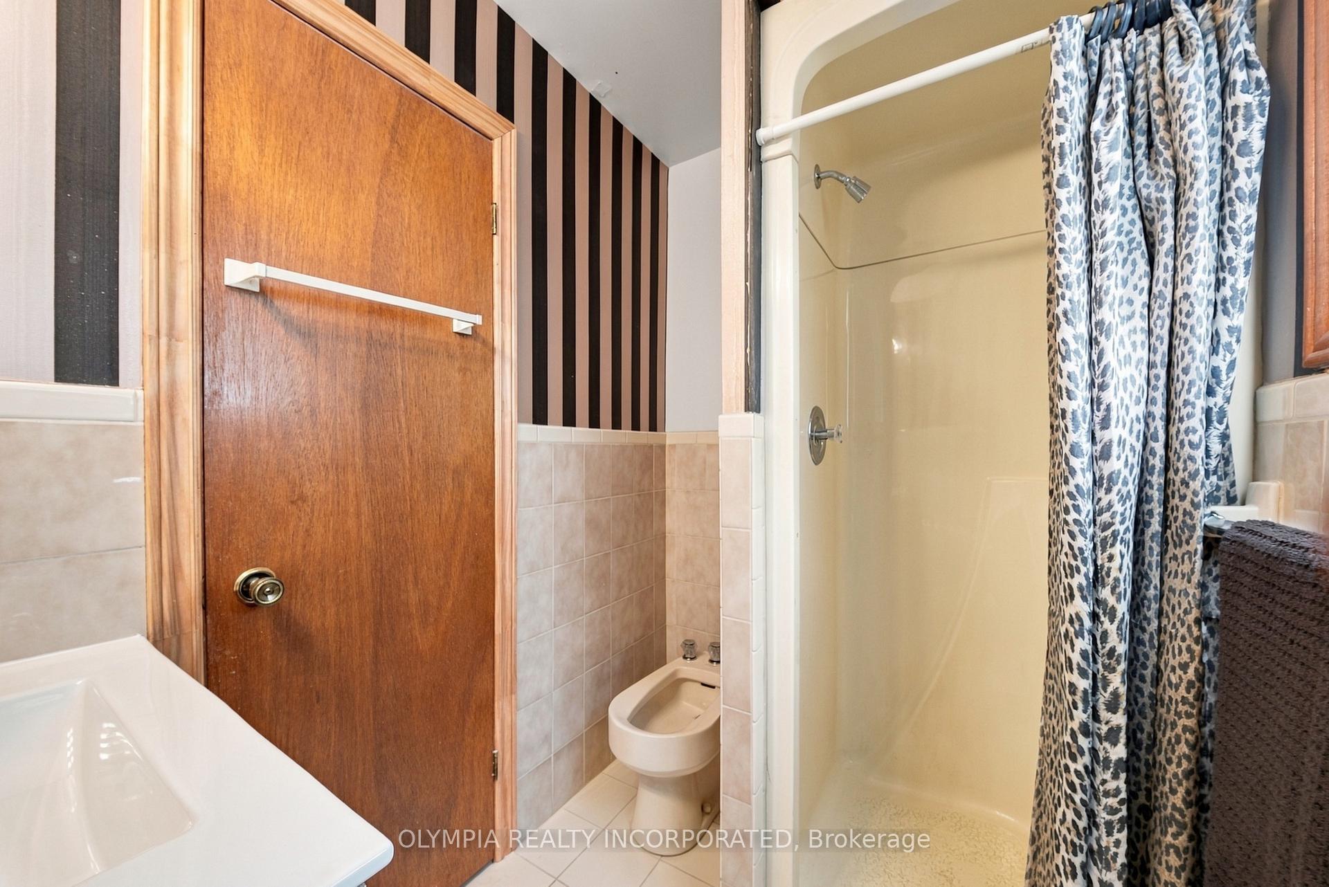 Photo 29 of 7100 Harovics Lane, Niagara Falls, Arad/Fallsview — HOMEH